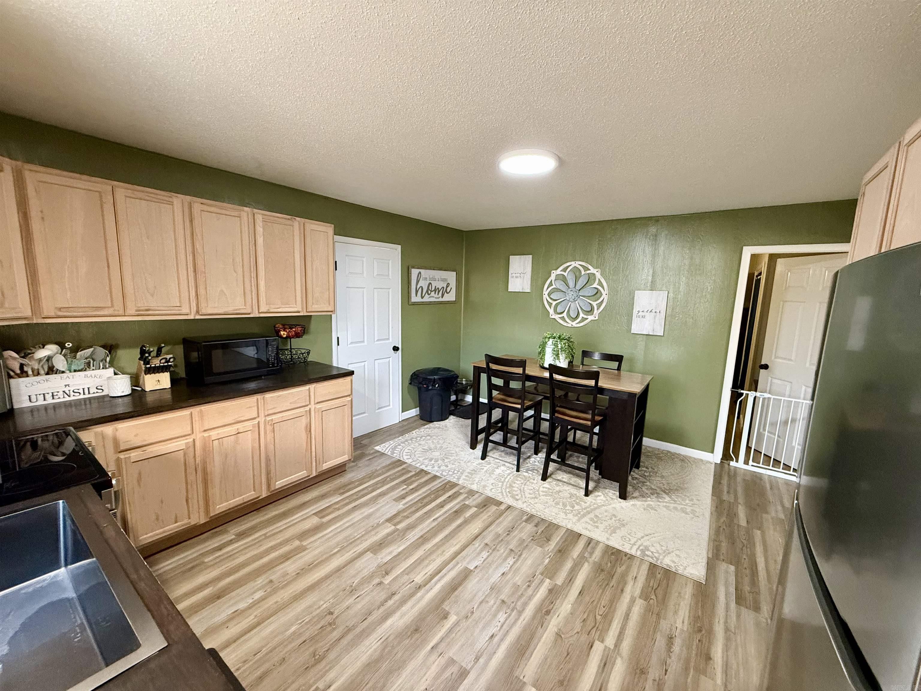 5173 Old Military Road  Mountain Home, AR