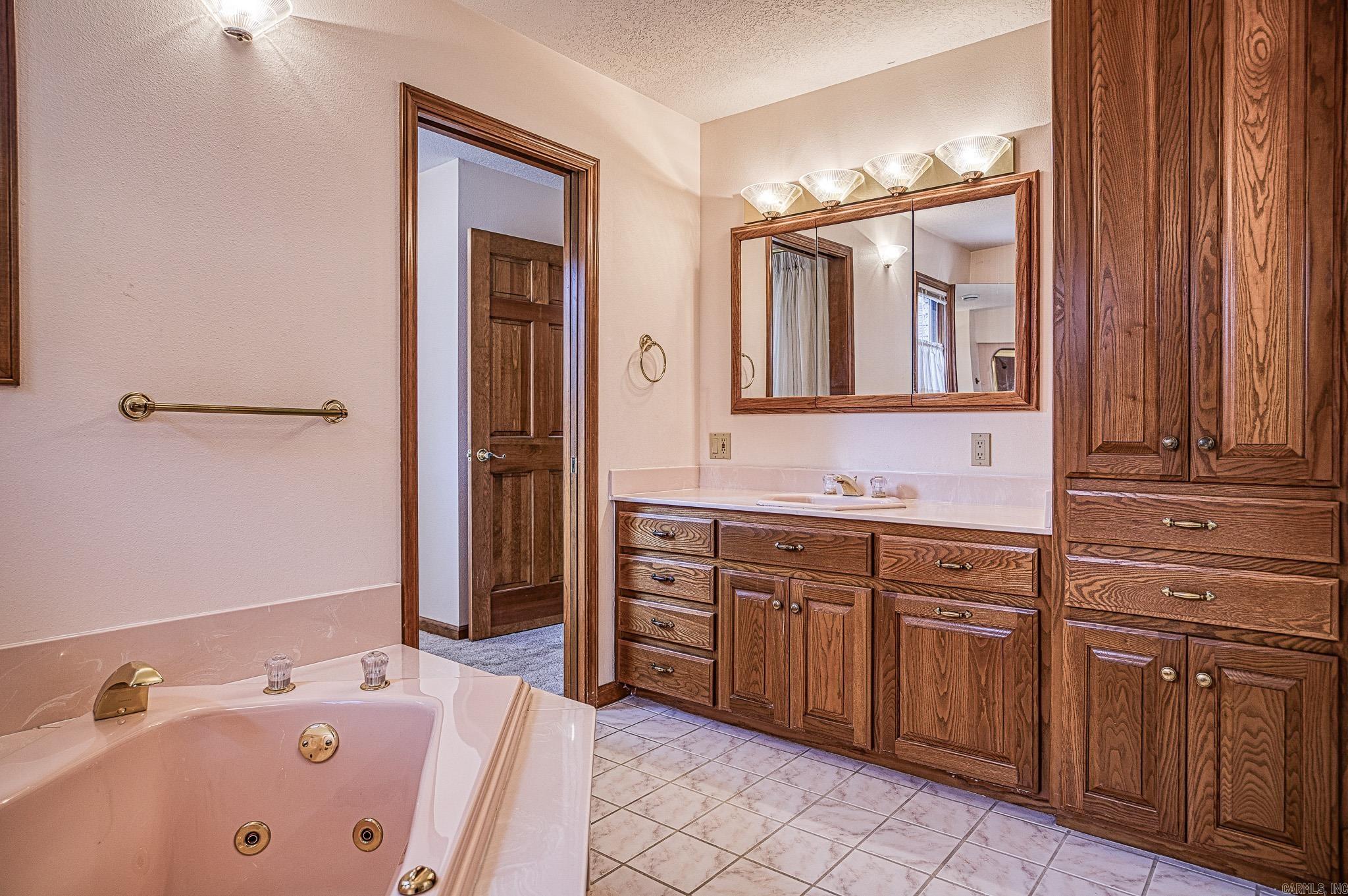 148 Castano Drive Hot Springs Village, AR 71909