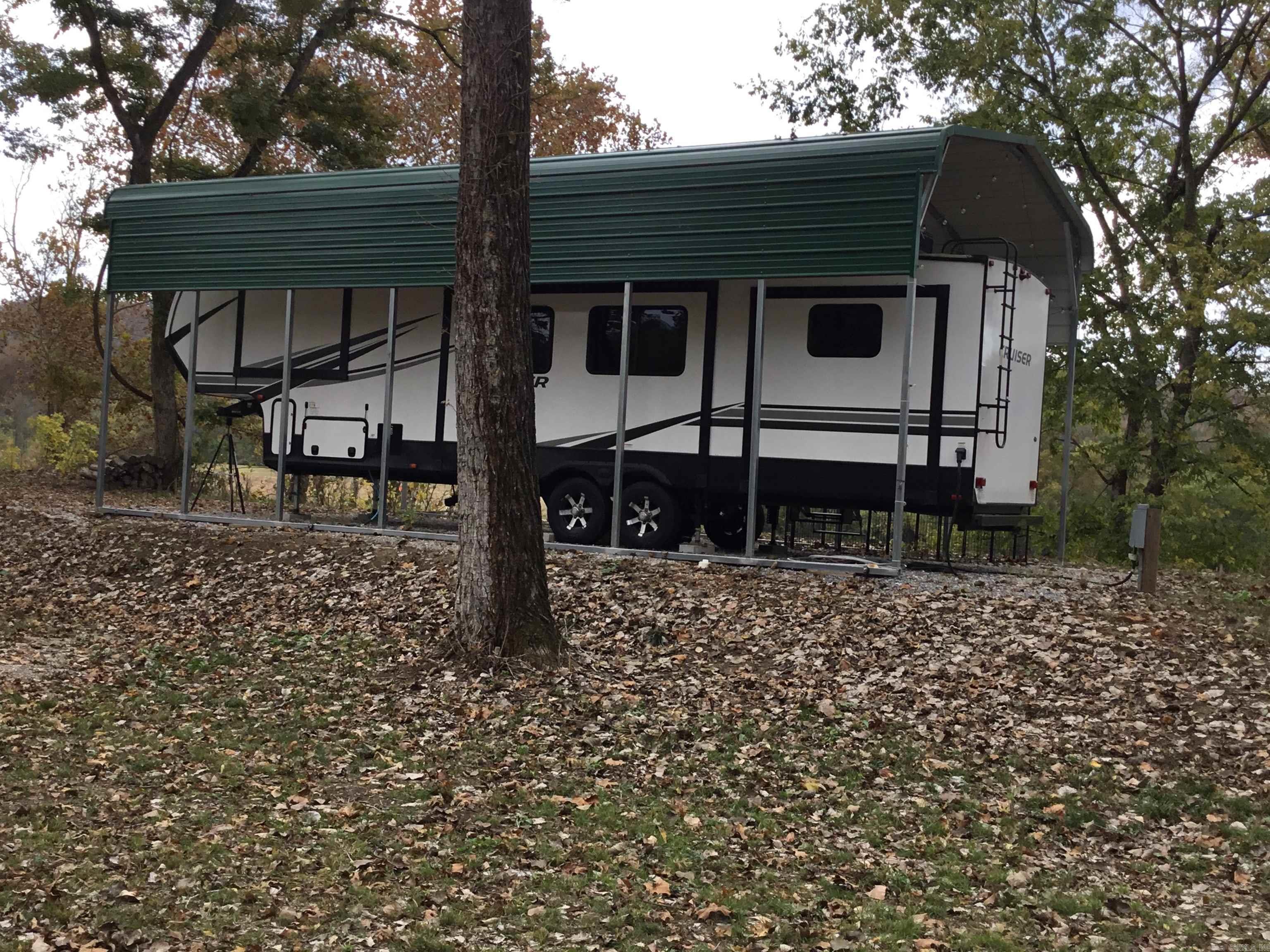 300 Mount Olive Manor  Melbourne, AR