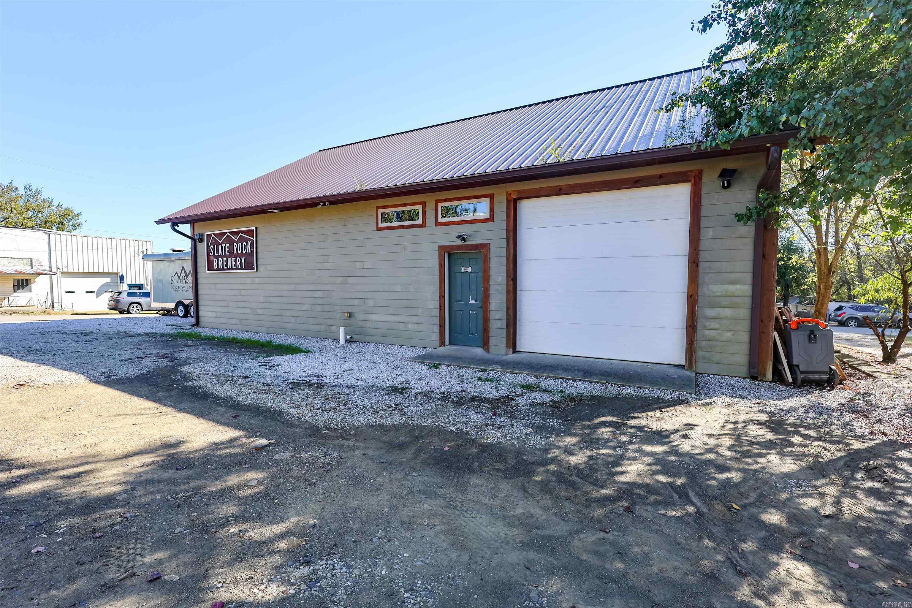 113 S Main  Amity, AR