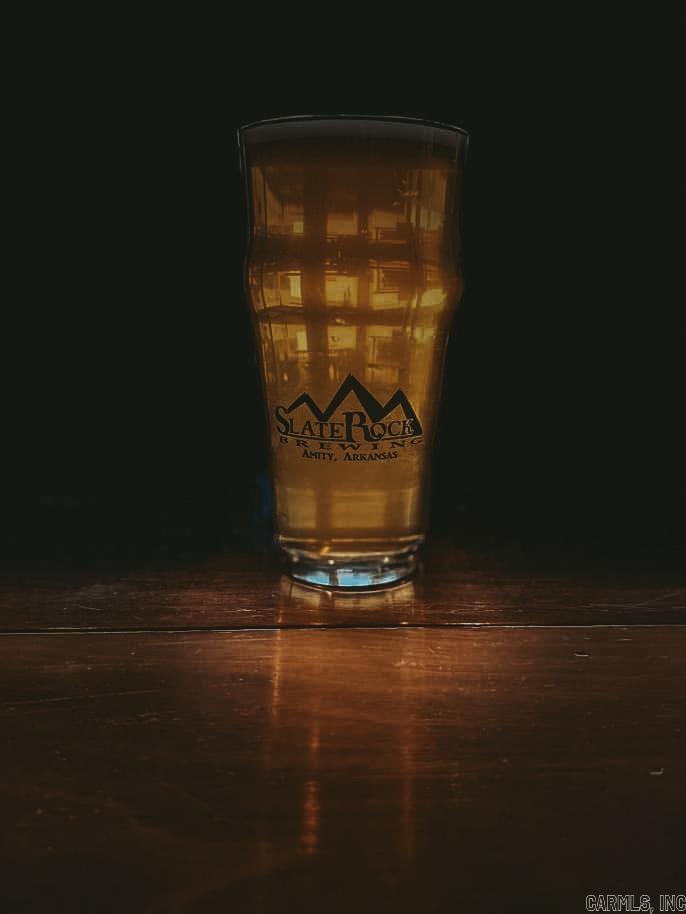 113 S Main  Amity, AR