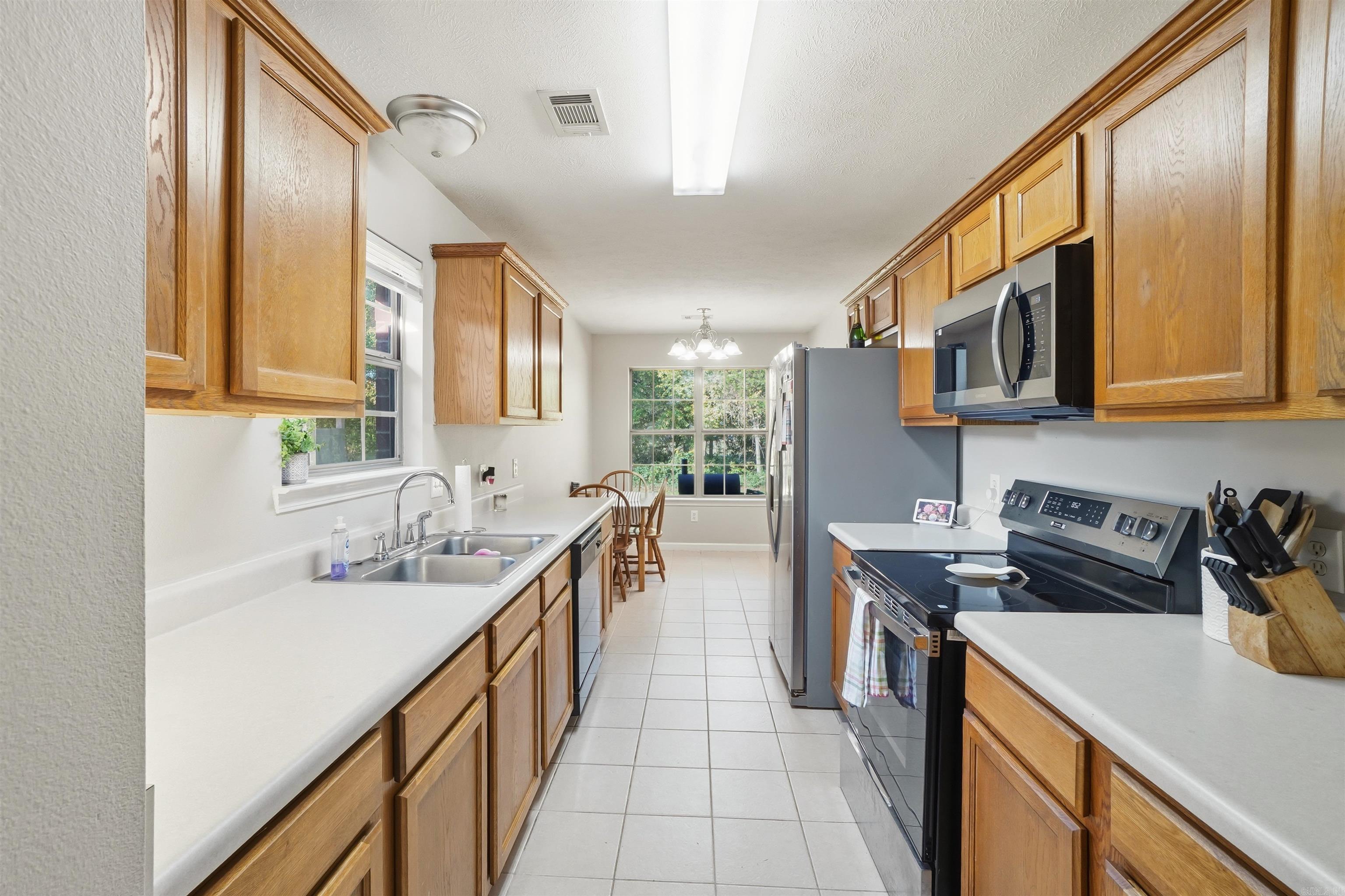 135 Shiloh Drive Conway, AR 72032