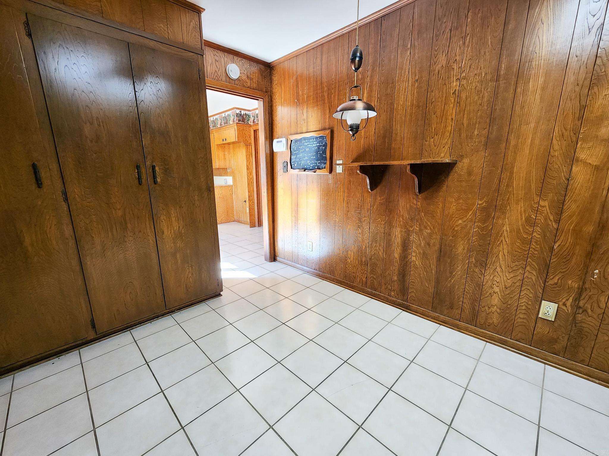 1913 W Oak  El Dorado, AR