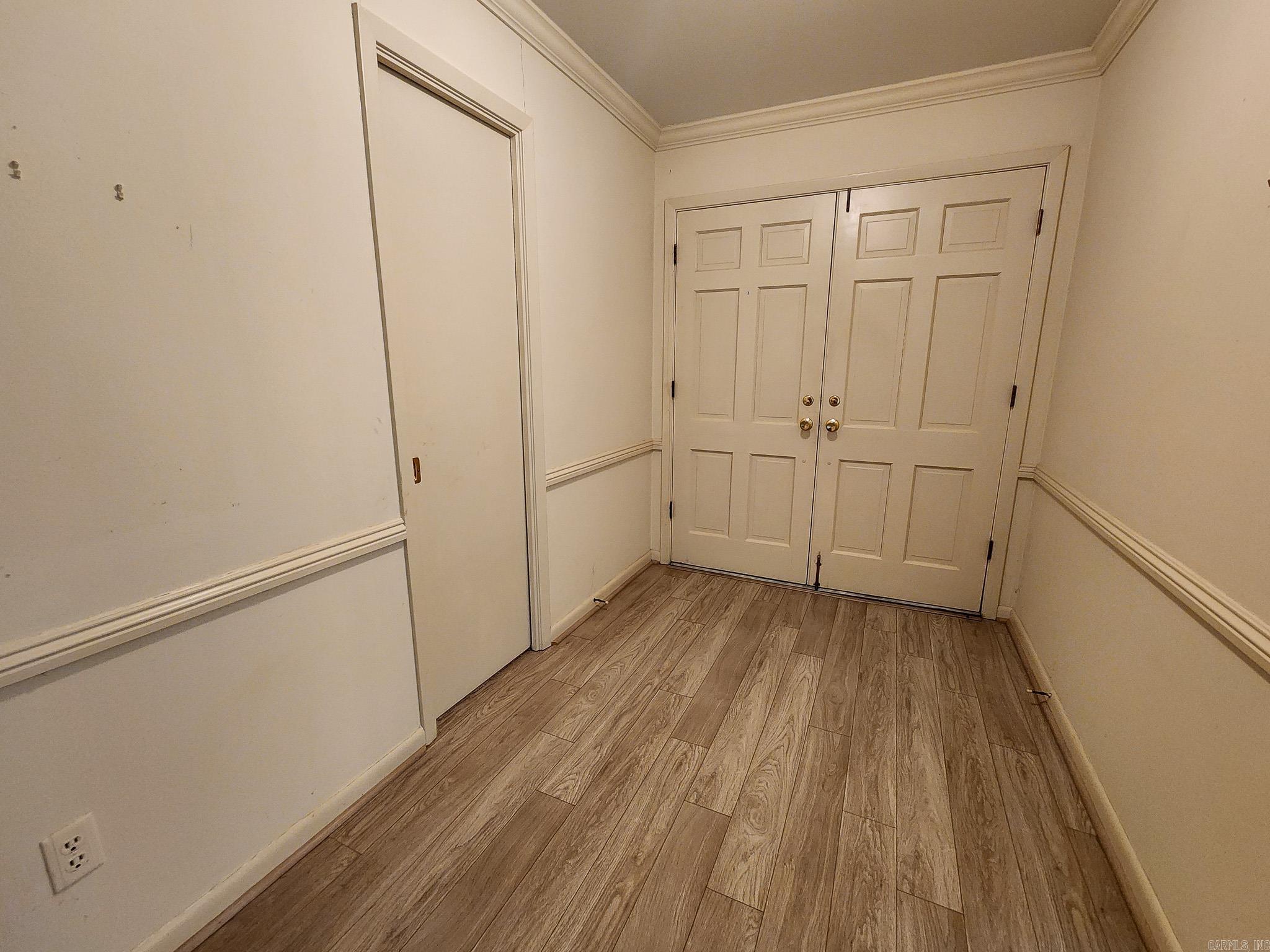 1913 W Oak  El Dorado, AR