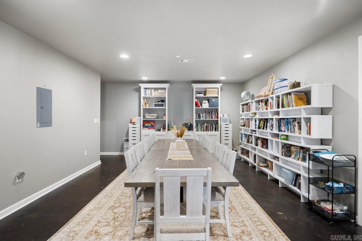 2202 Autumn Dr Jonesboro, AR 72404