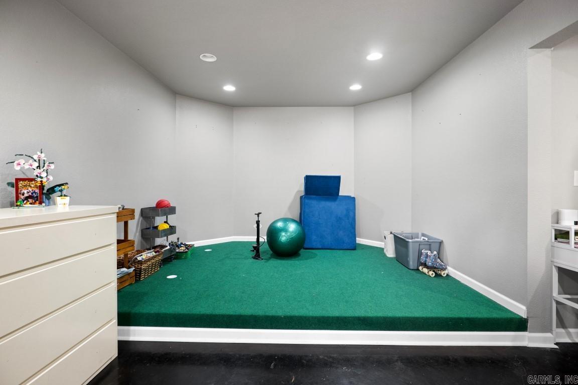 2202 Autumn Dr Jonesboro, AR 72404