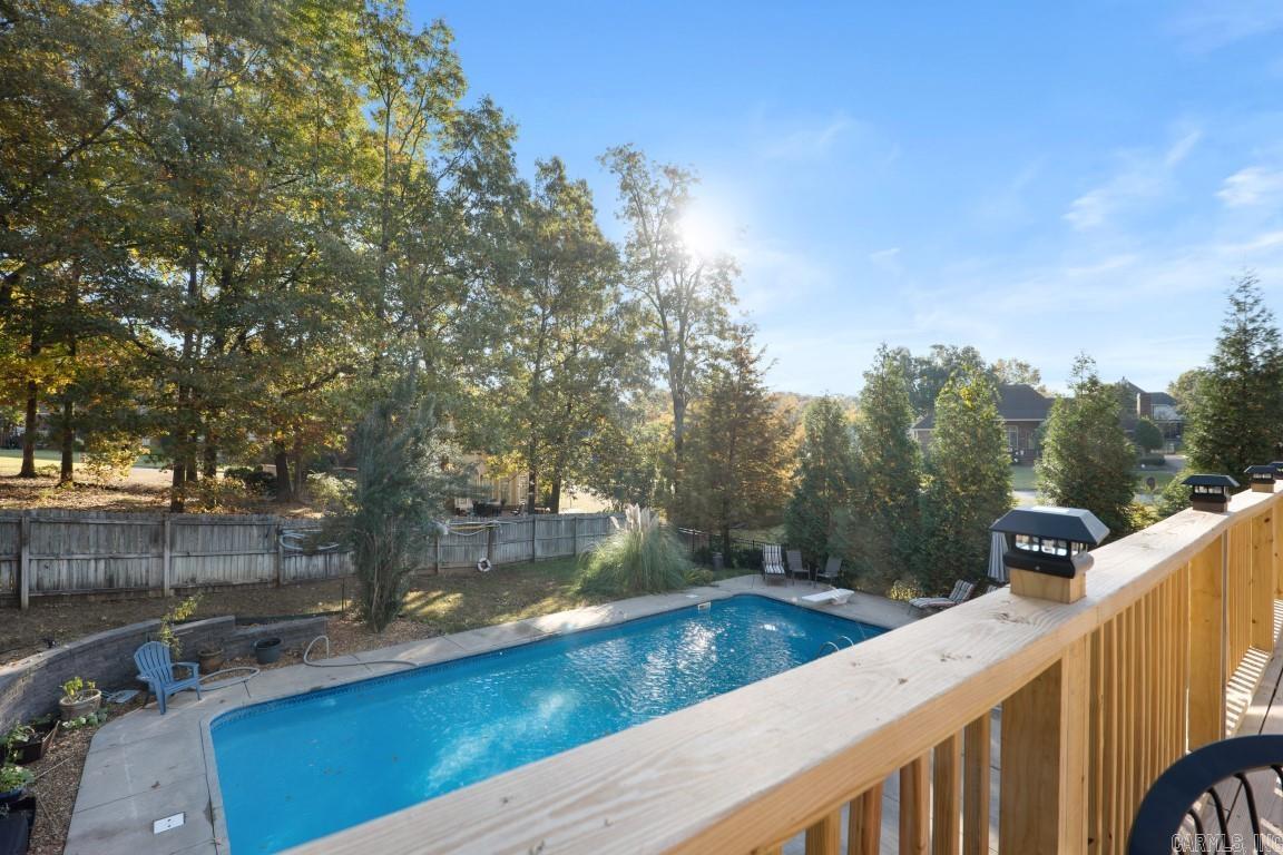 2202 Autumn Dr Jonesboro, AR 72404