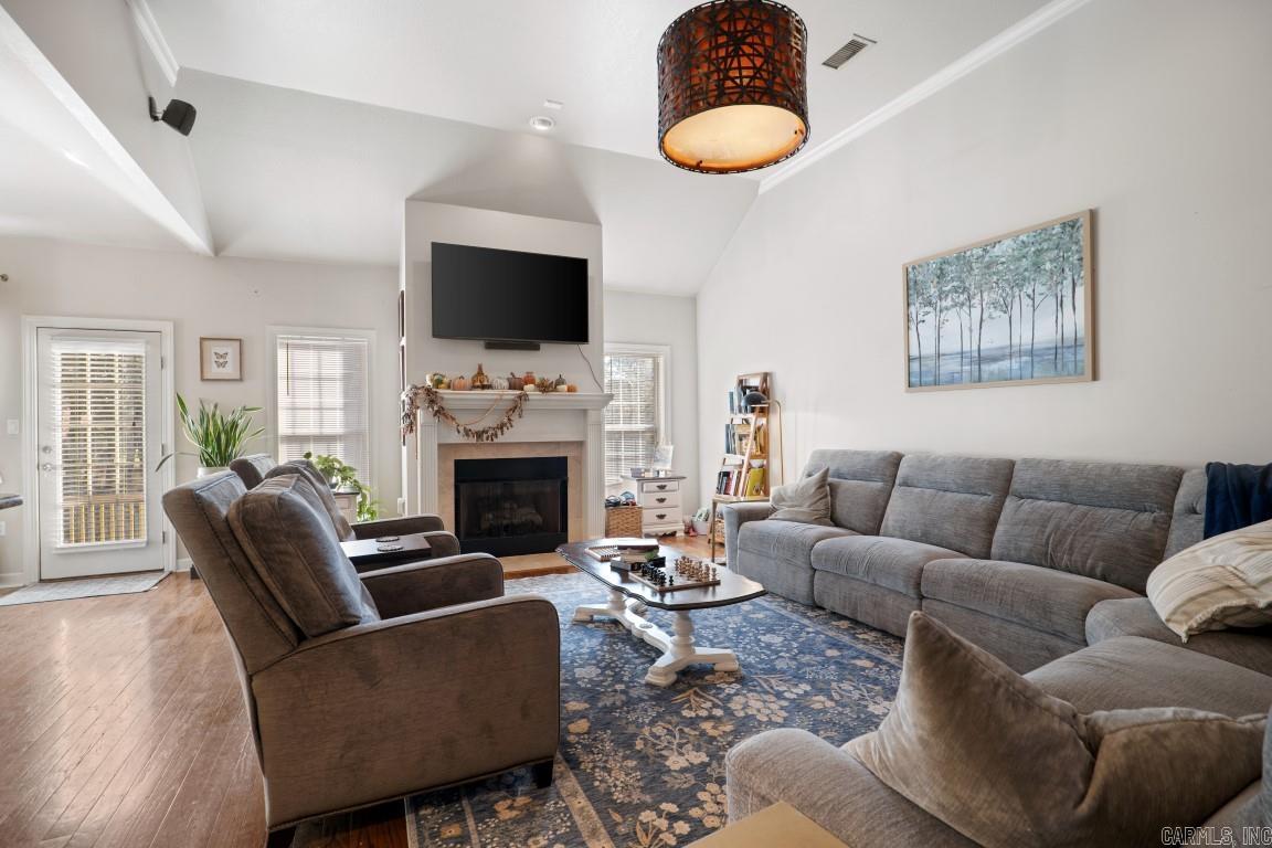 2202 Autumn Dr Jonesboro, AR 72404