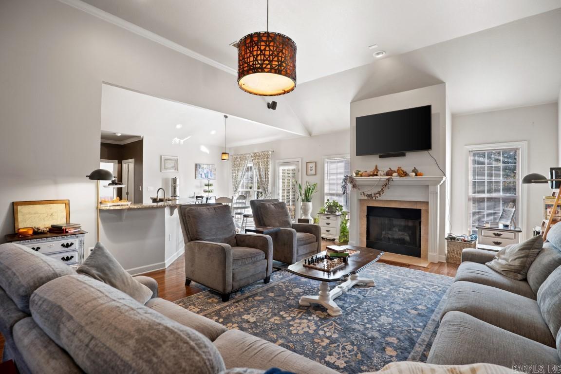 2202 Autumn Dr Jonesboro, AR 72404