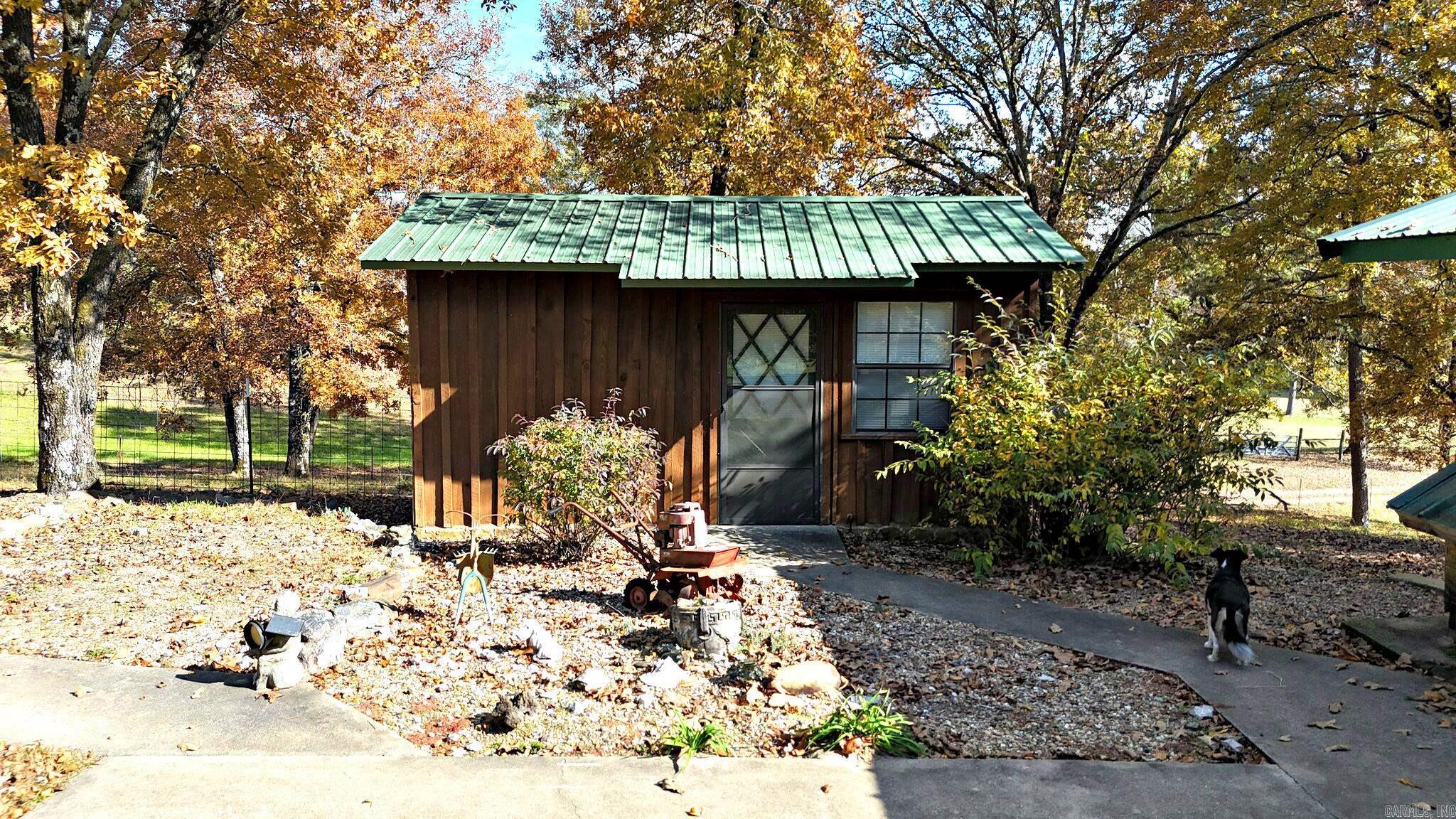 403 Polk Road 69 Mena, AR 71953