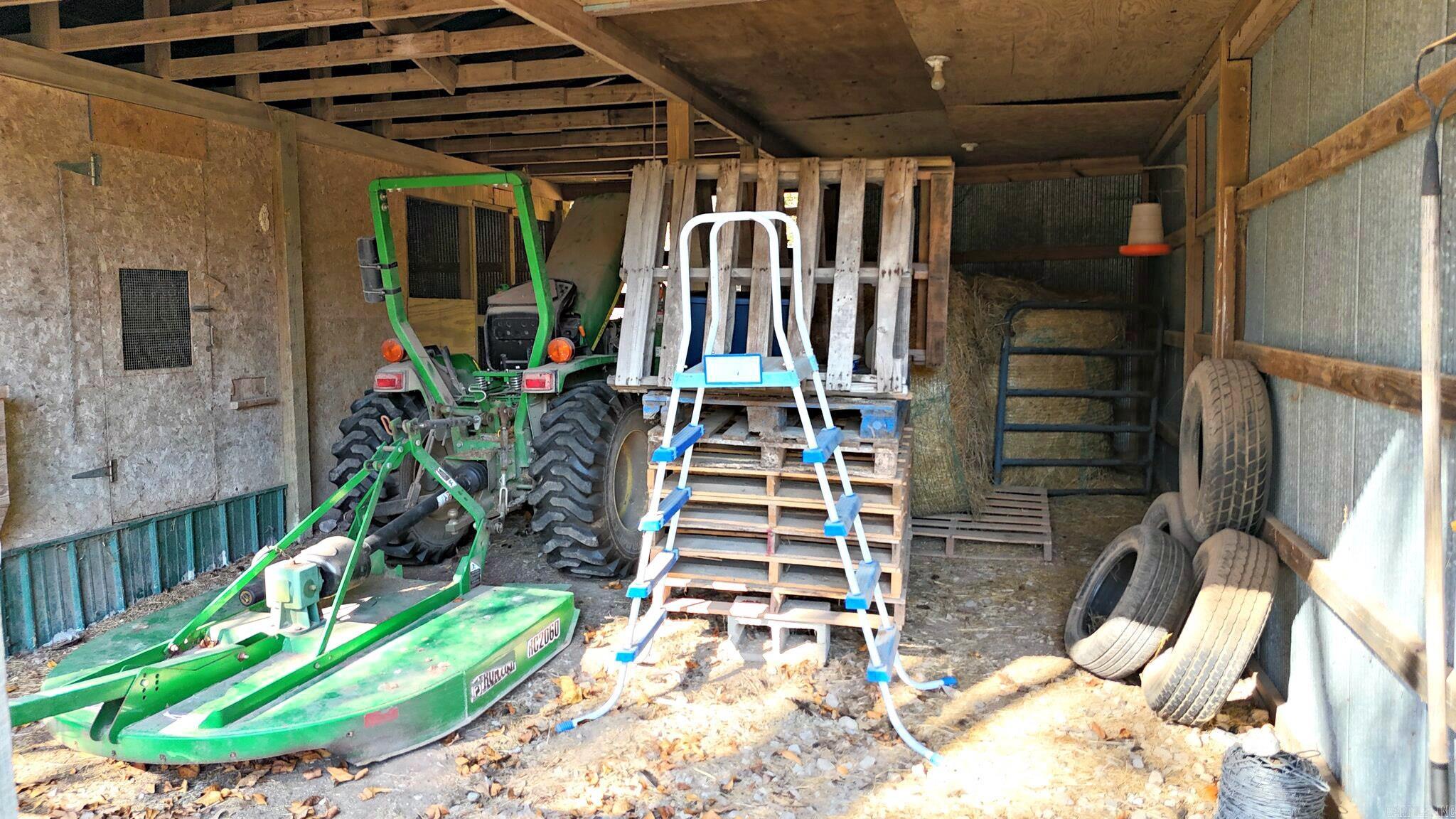 403 Polk Road 69 Mena, AR 71953