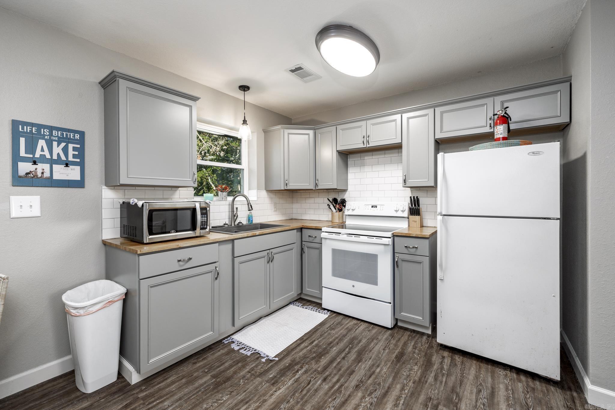 3476 Edgewood Drive Bismarck, AR 71929