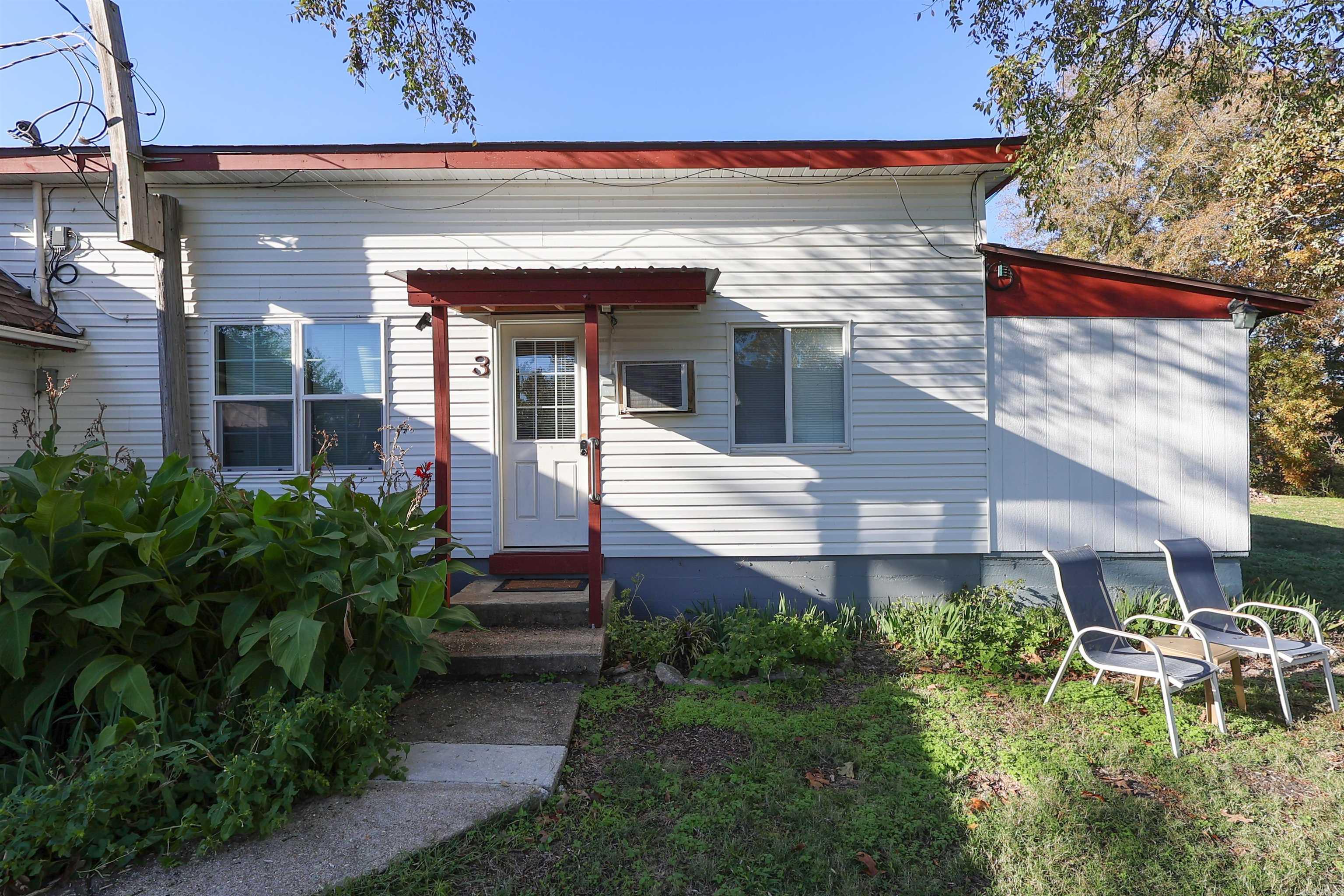 2655 Highway 101  Gamaliel, AR