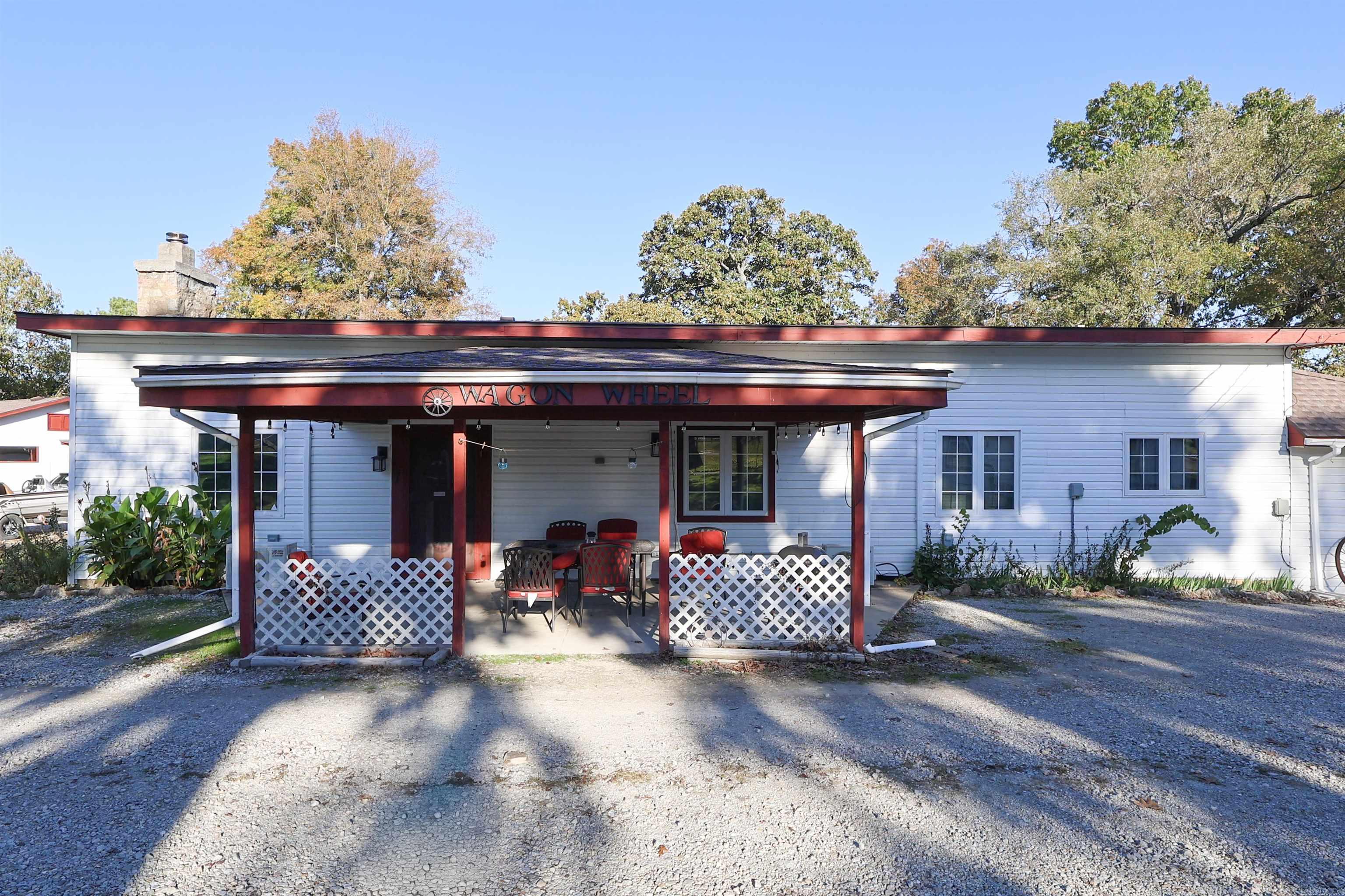 2655 Highway 101  Gamaliel, AR