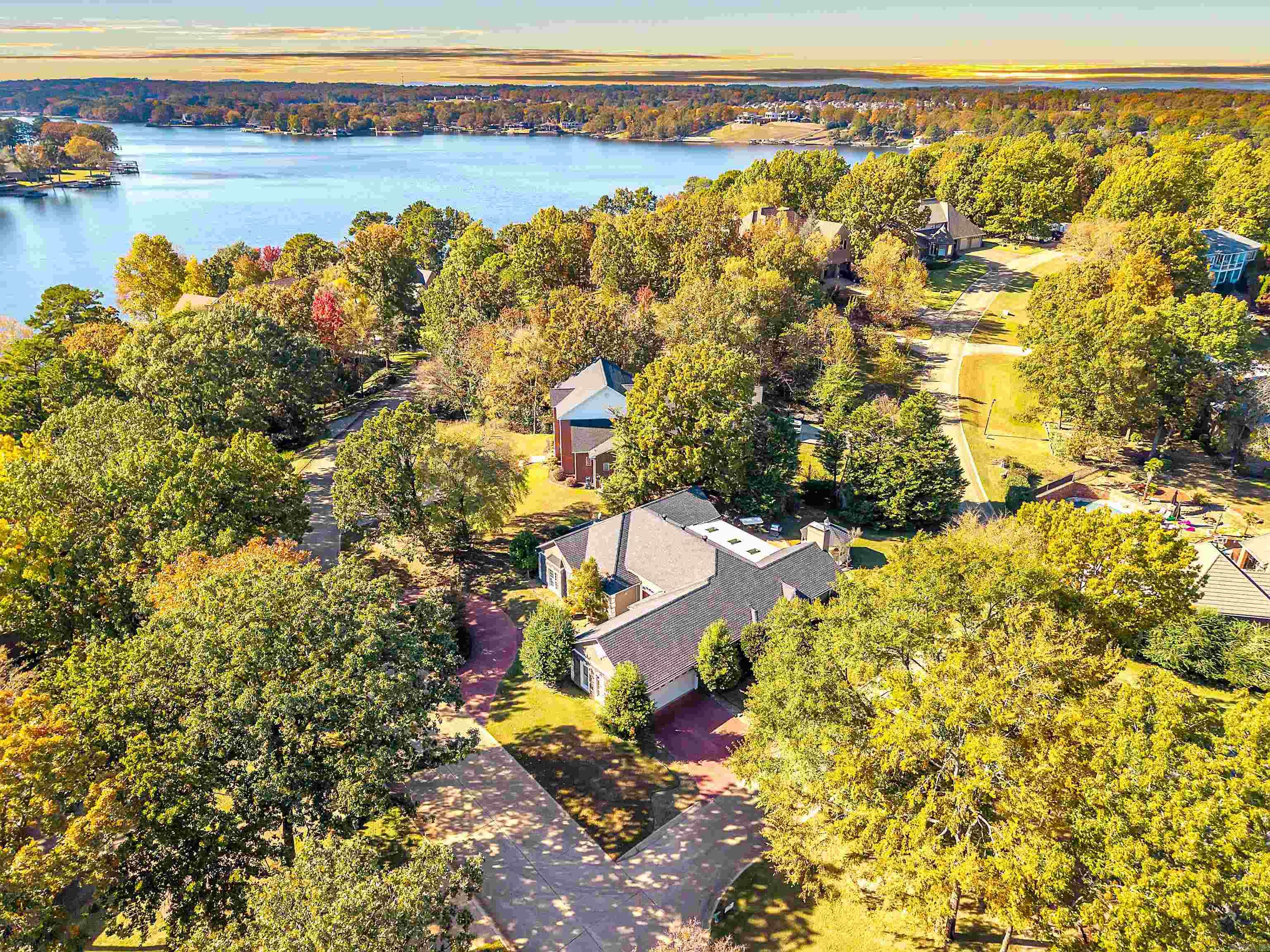 220 Osprey Drive Hot Springs, AR 71913