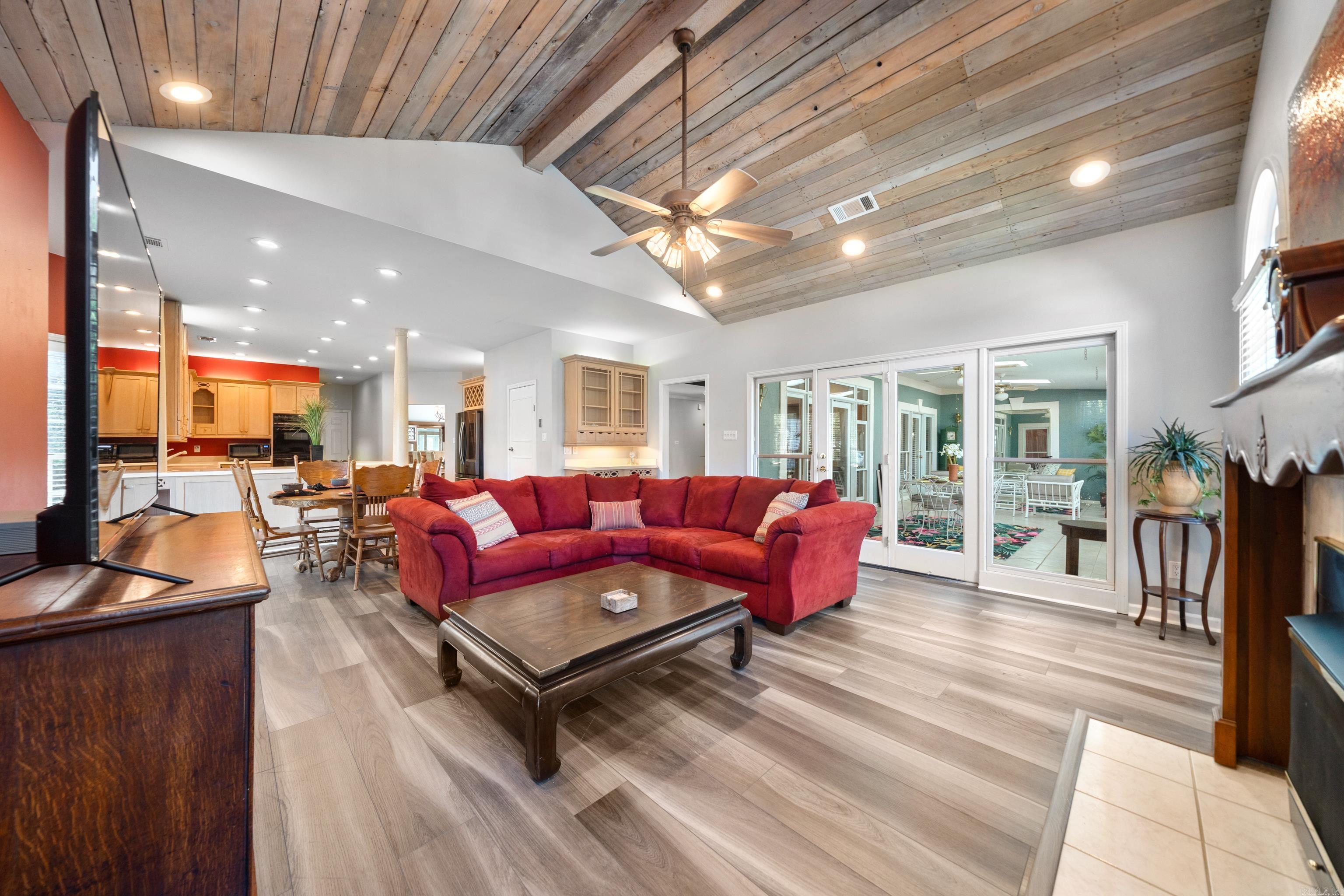 220 Osprey Drive Hot Springs, AR 71913