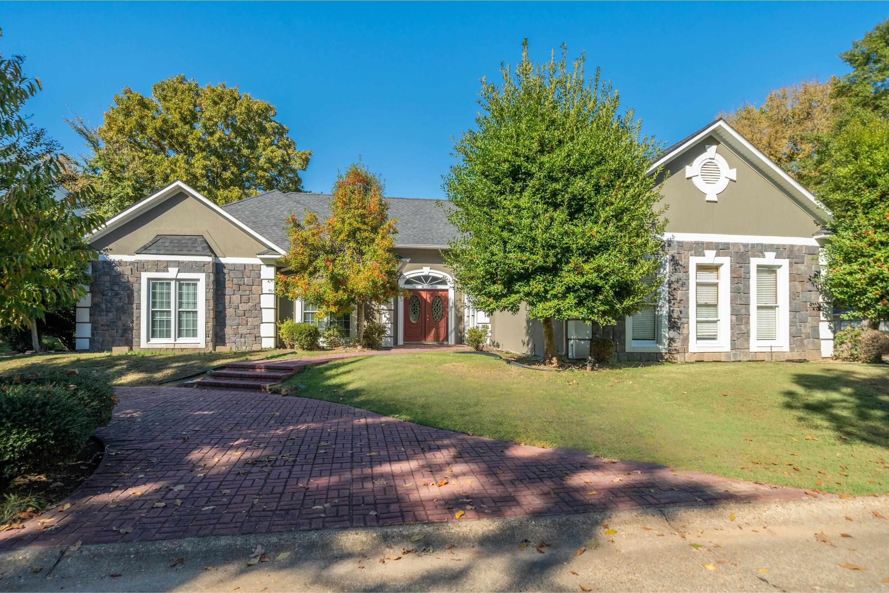 220 Osprey Drive Hot Springs, AR 71913