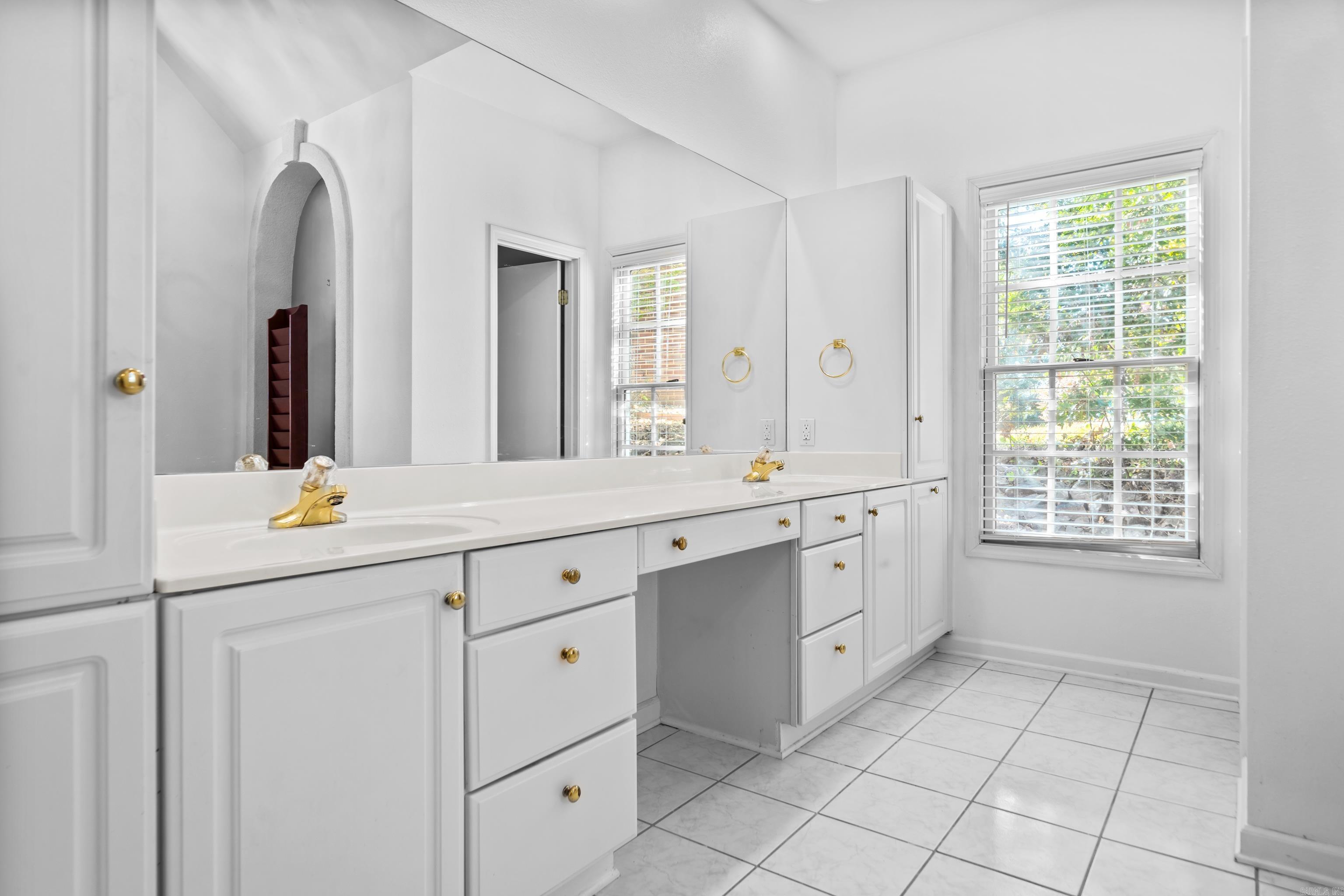 220 Osprey Drive Hot Springs, AR 71913