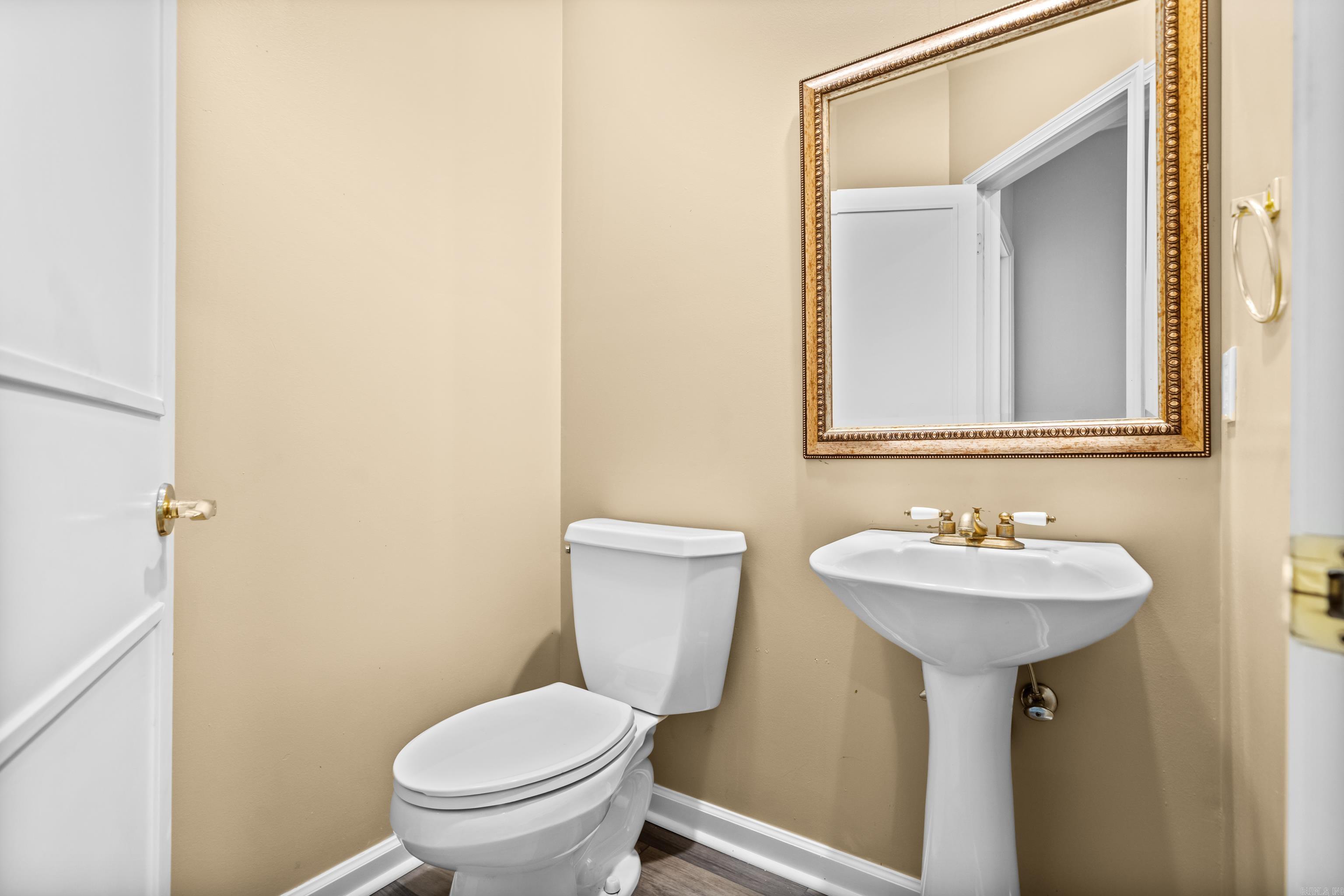 220 Osprey Drive Hot Springs, AR 71913