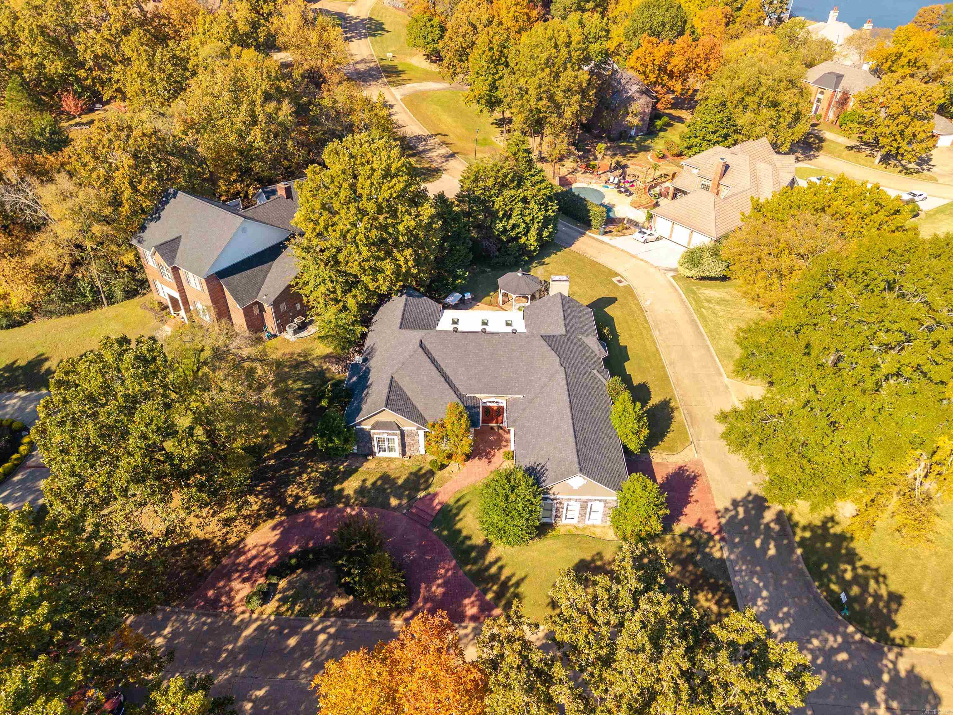220 Osprey Drive Hot Springs, AR 71913