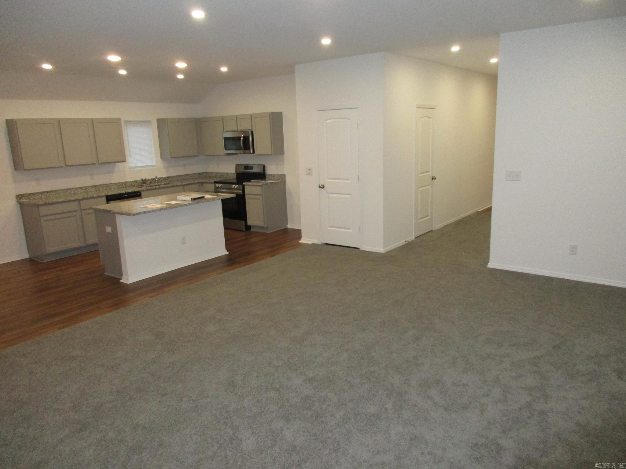 5025 Windflower Cove  Alexander, AR