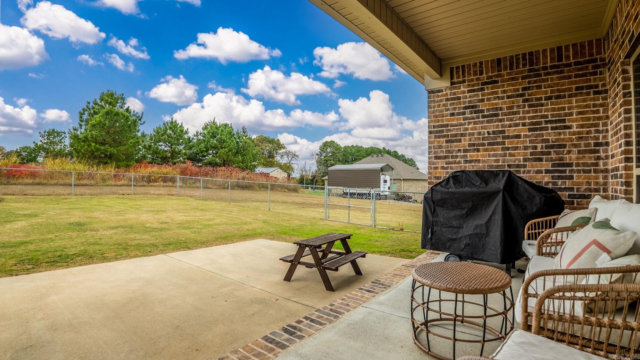 134 Blackjack Rd.  Greenbrier, AR