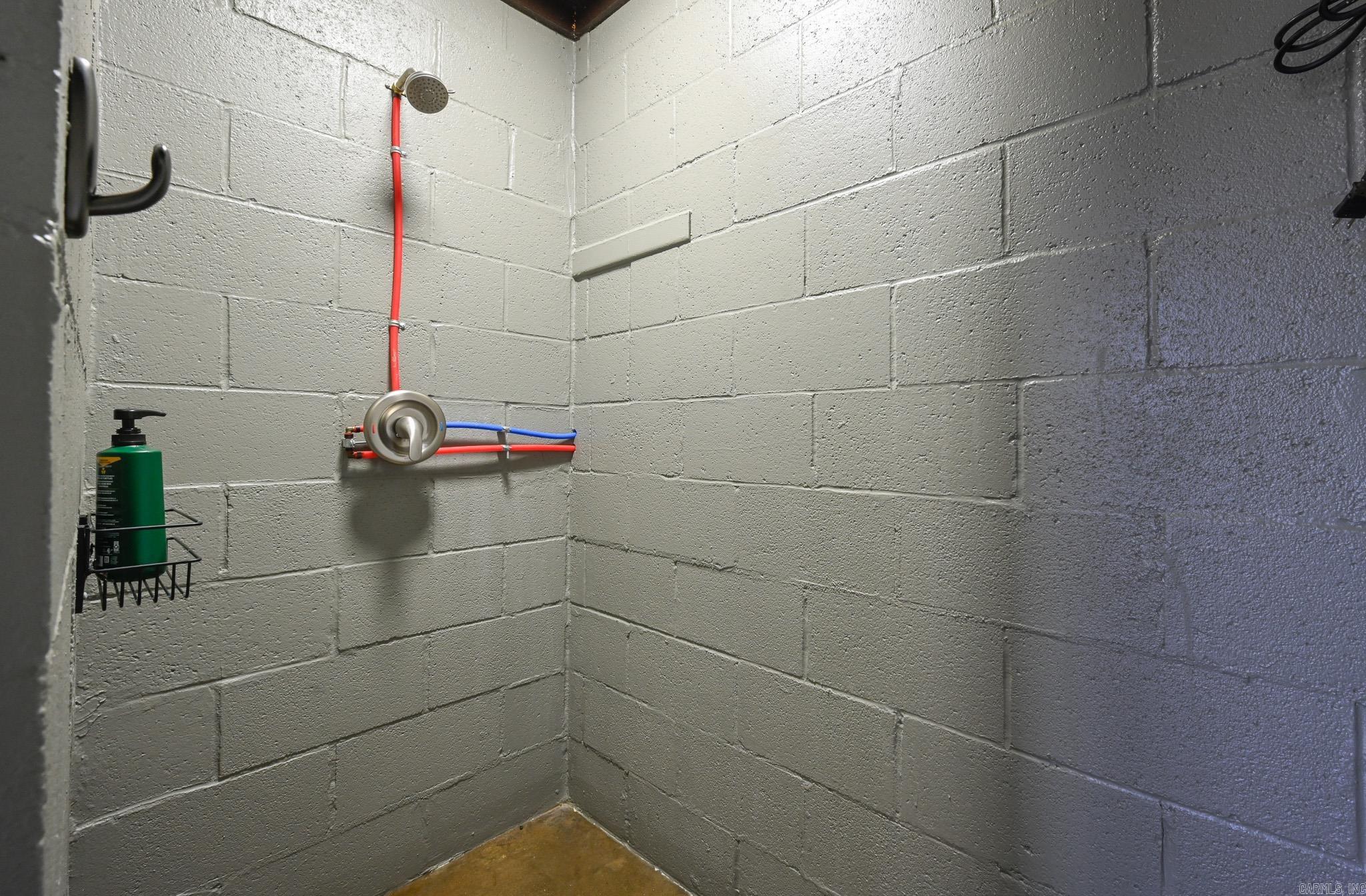 4976 Hwy 88 E  Mena, AR