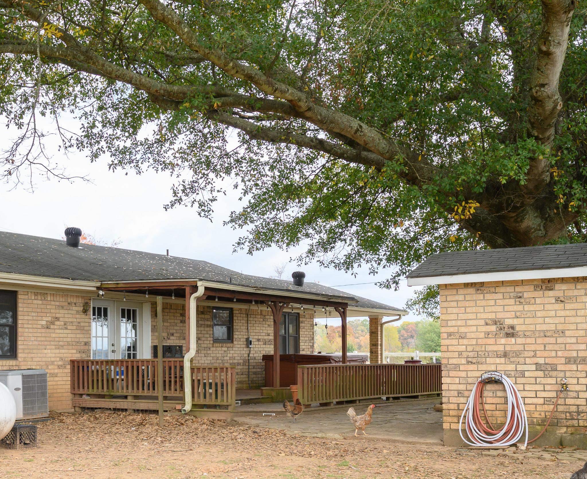 4976 Hwy 88 E  Mena, AR