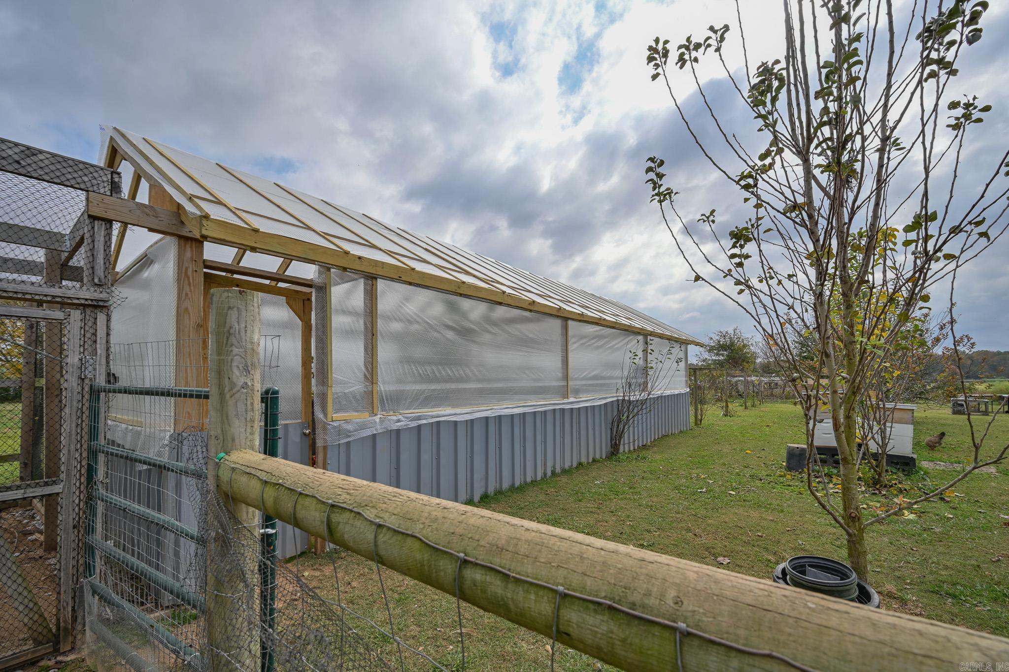 4976 Hwy 88 E  Mena, AR