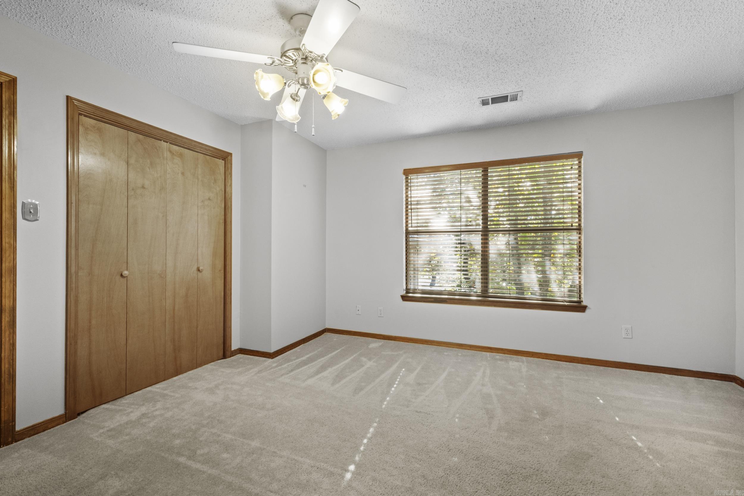 11 Pontalba Dr Little Rock, AR 72211