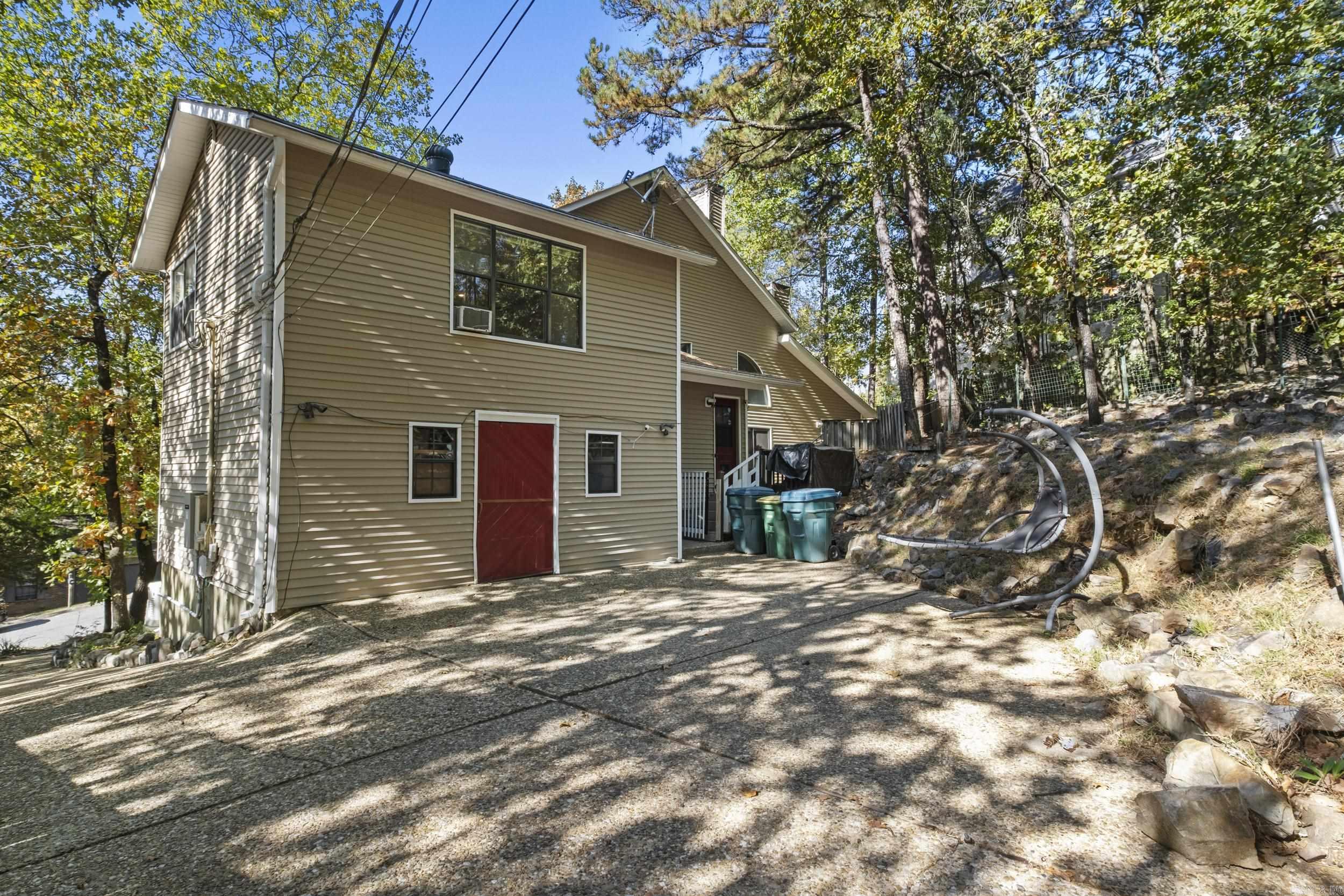 11 Pontalba Dr Little Rock, AR 72211