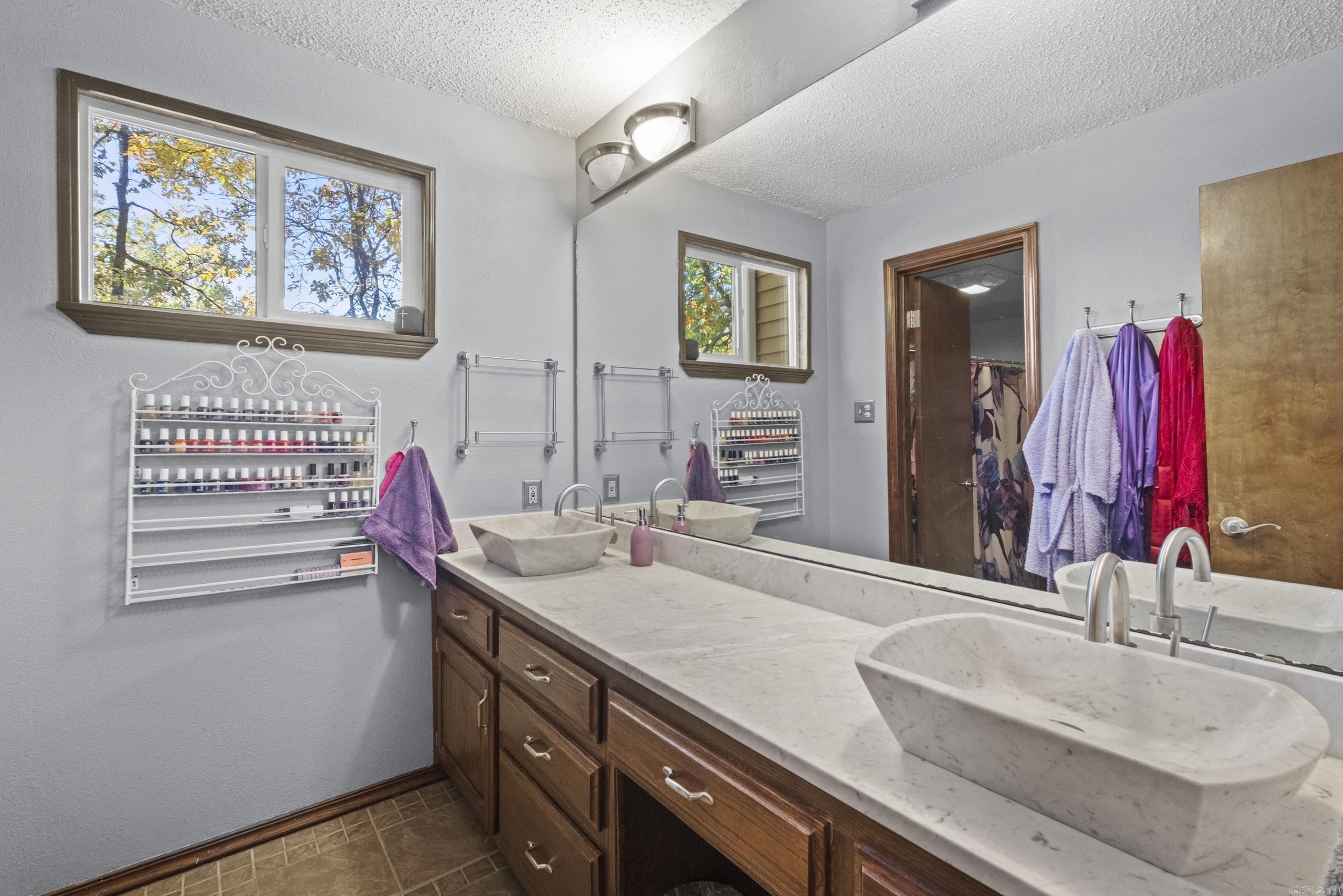 11 Pontalba Dr Little Rock, AR 72211