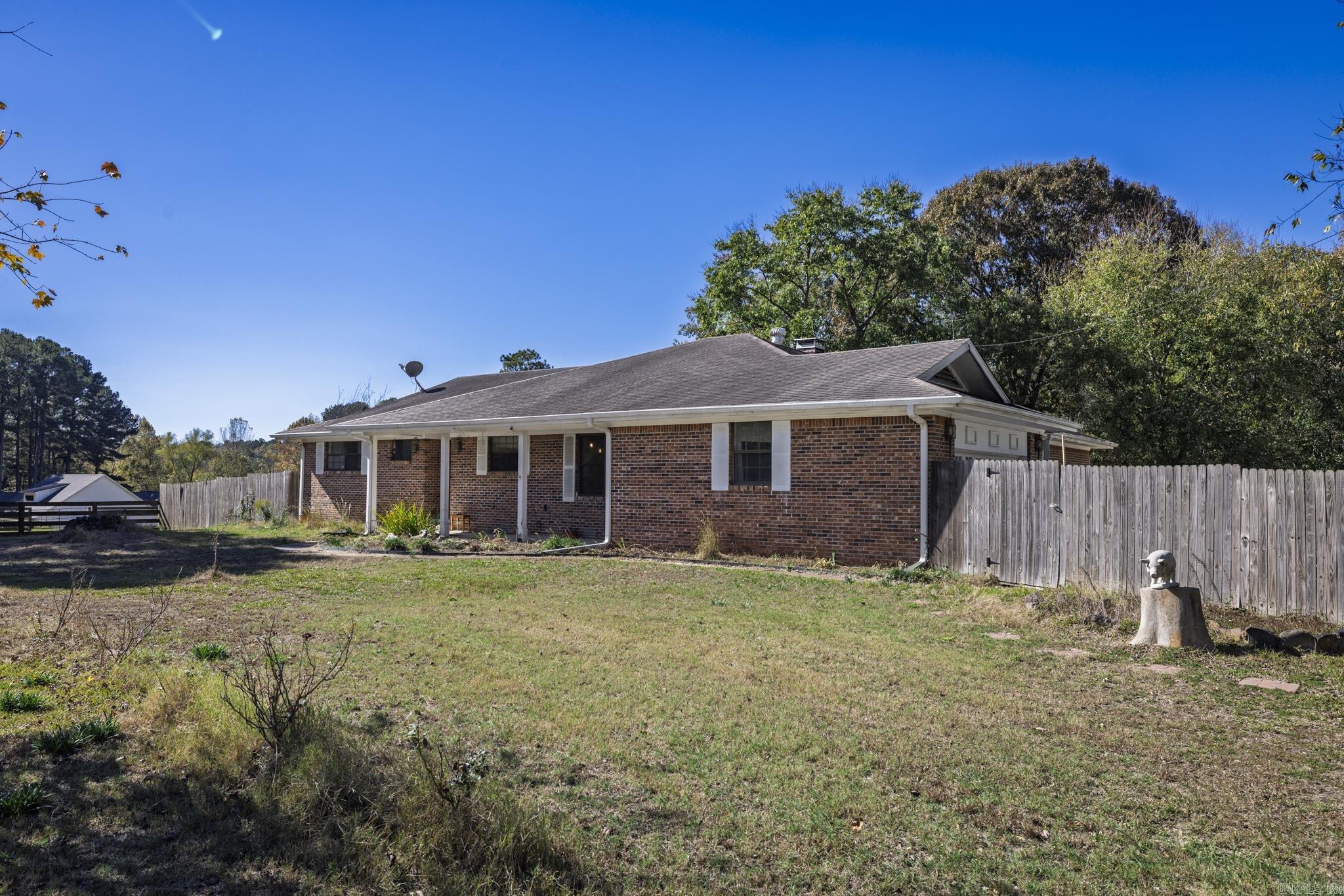 187 Central Road Arkadelphia, AR 71923