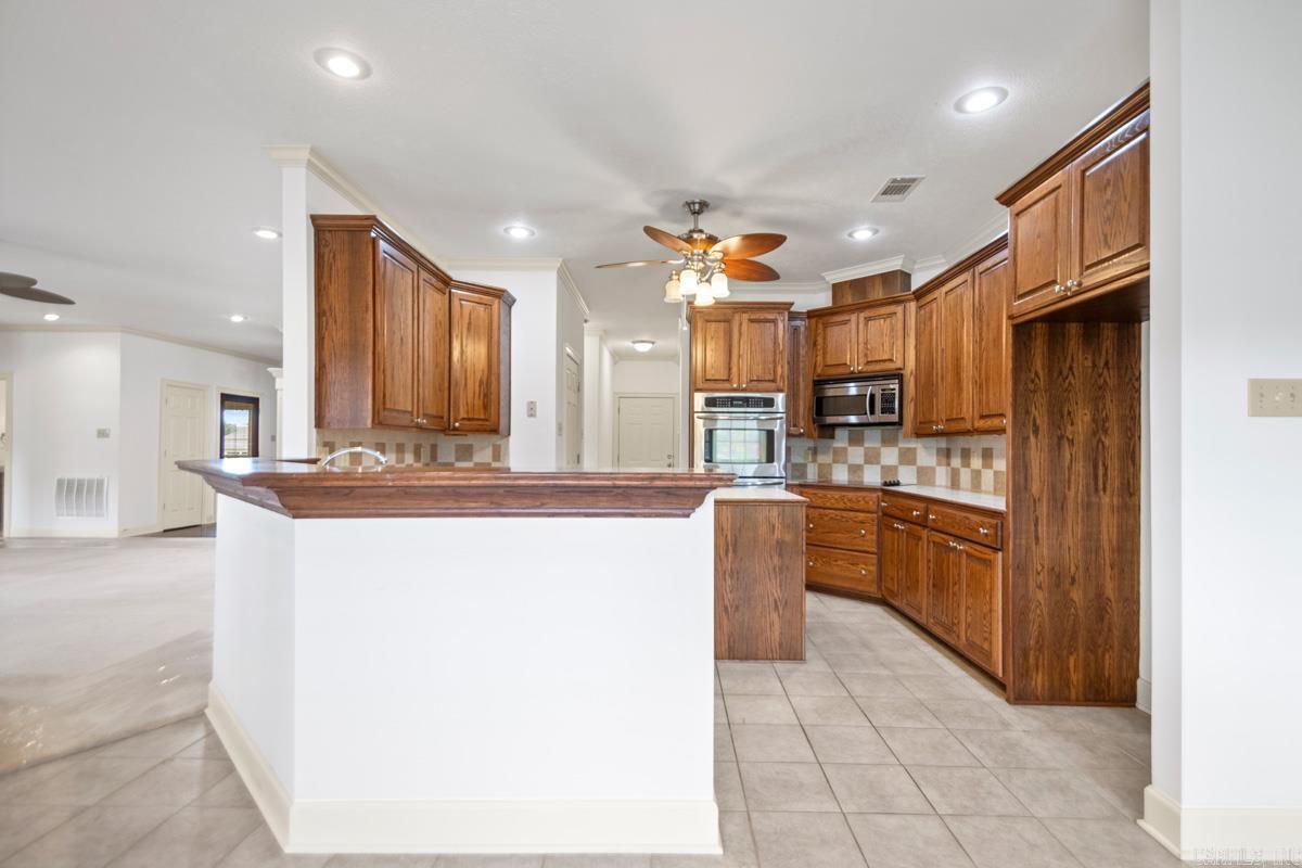 187 Plantation Drive Mayflower, AR 72106