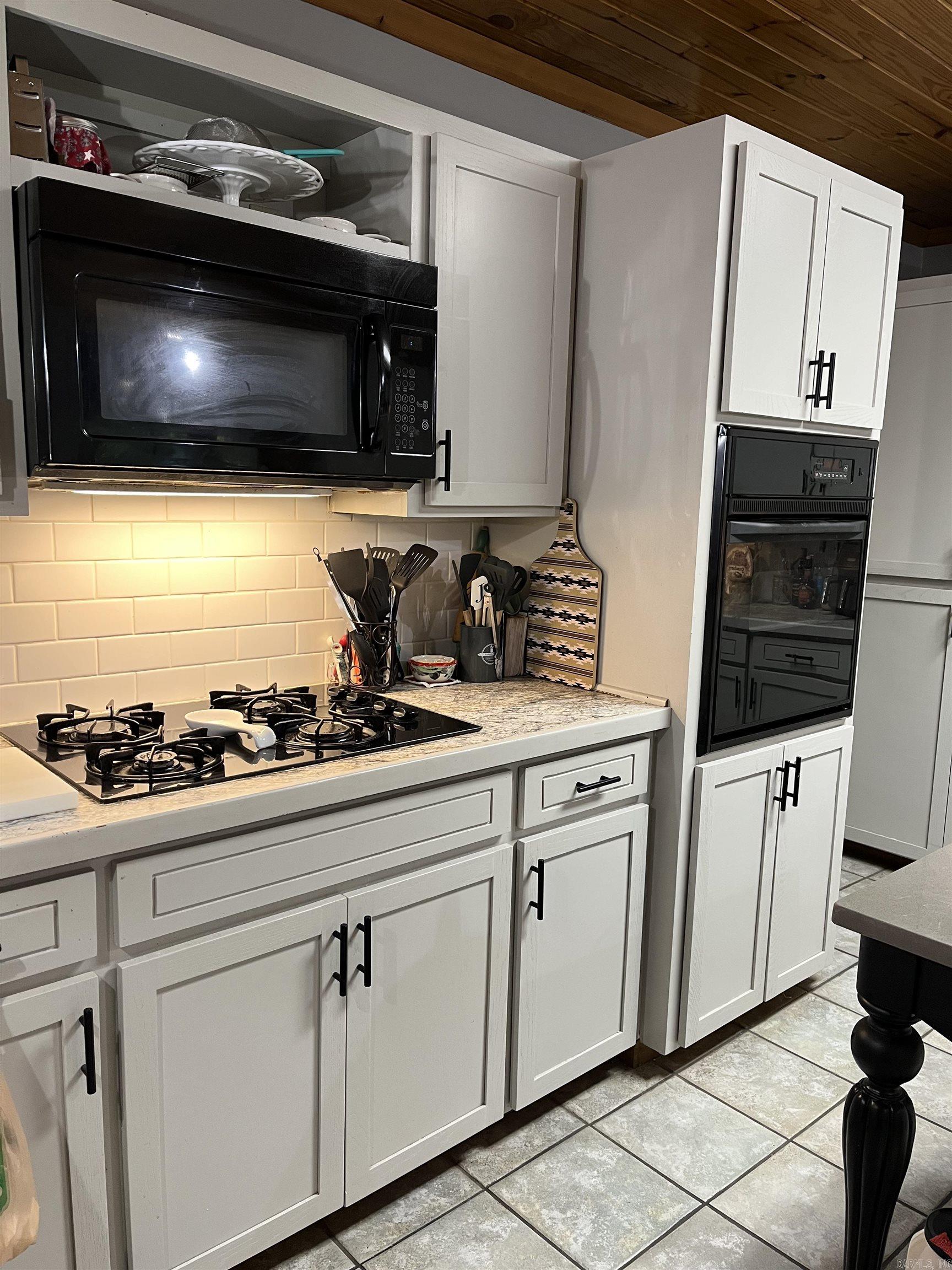 811 Chambersville Rd Fordyce, AR 71742