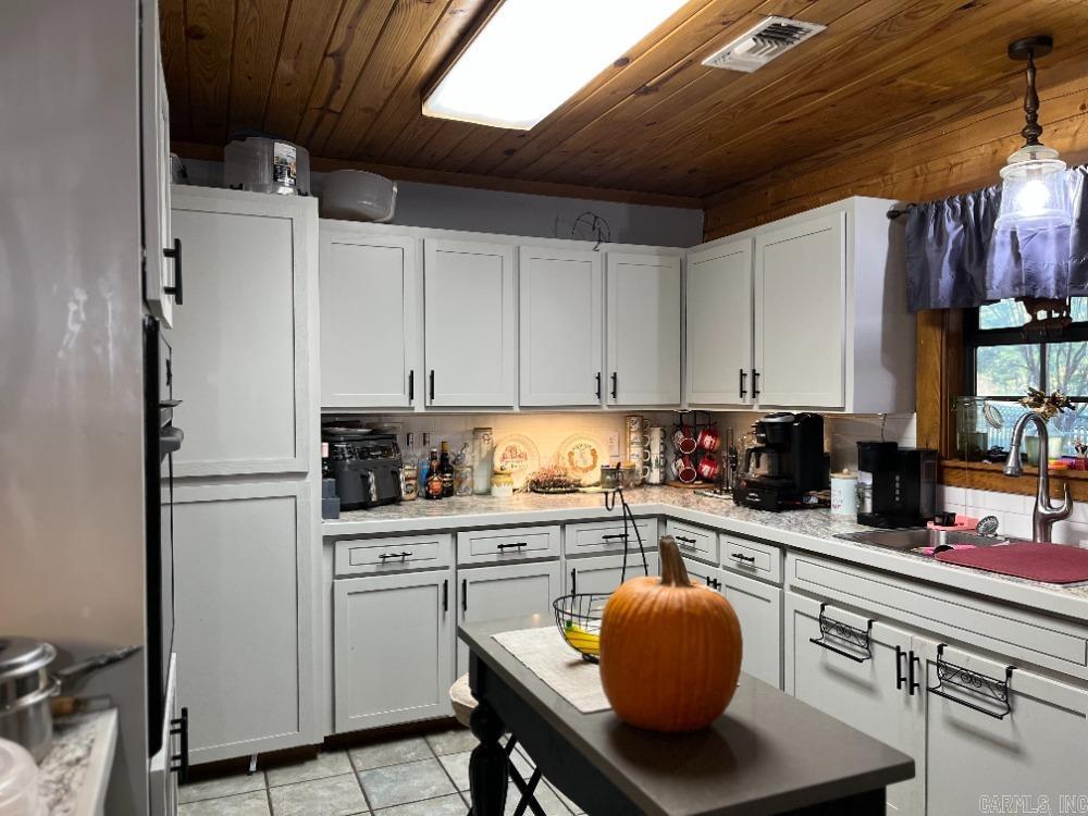 811 Chambersville Rd Fordyce, AR 71742