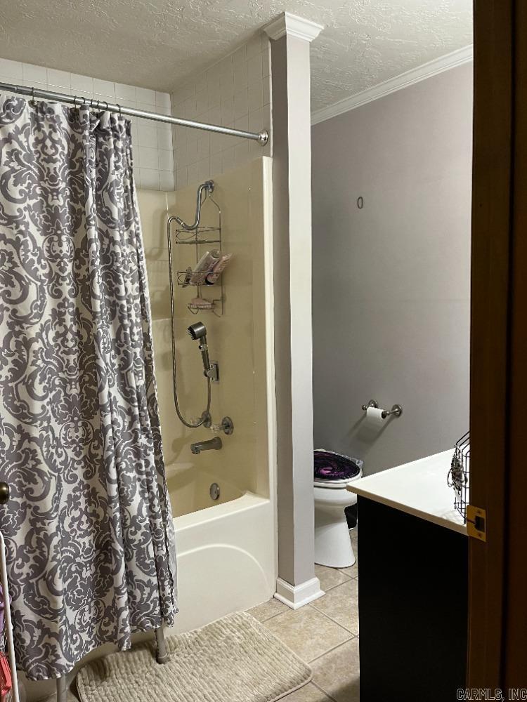 811 Chambersville Rd Fordyce, AR 71742