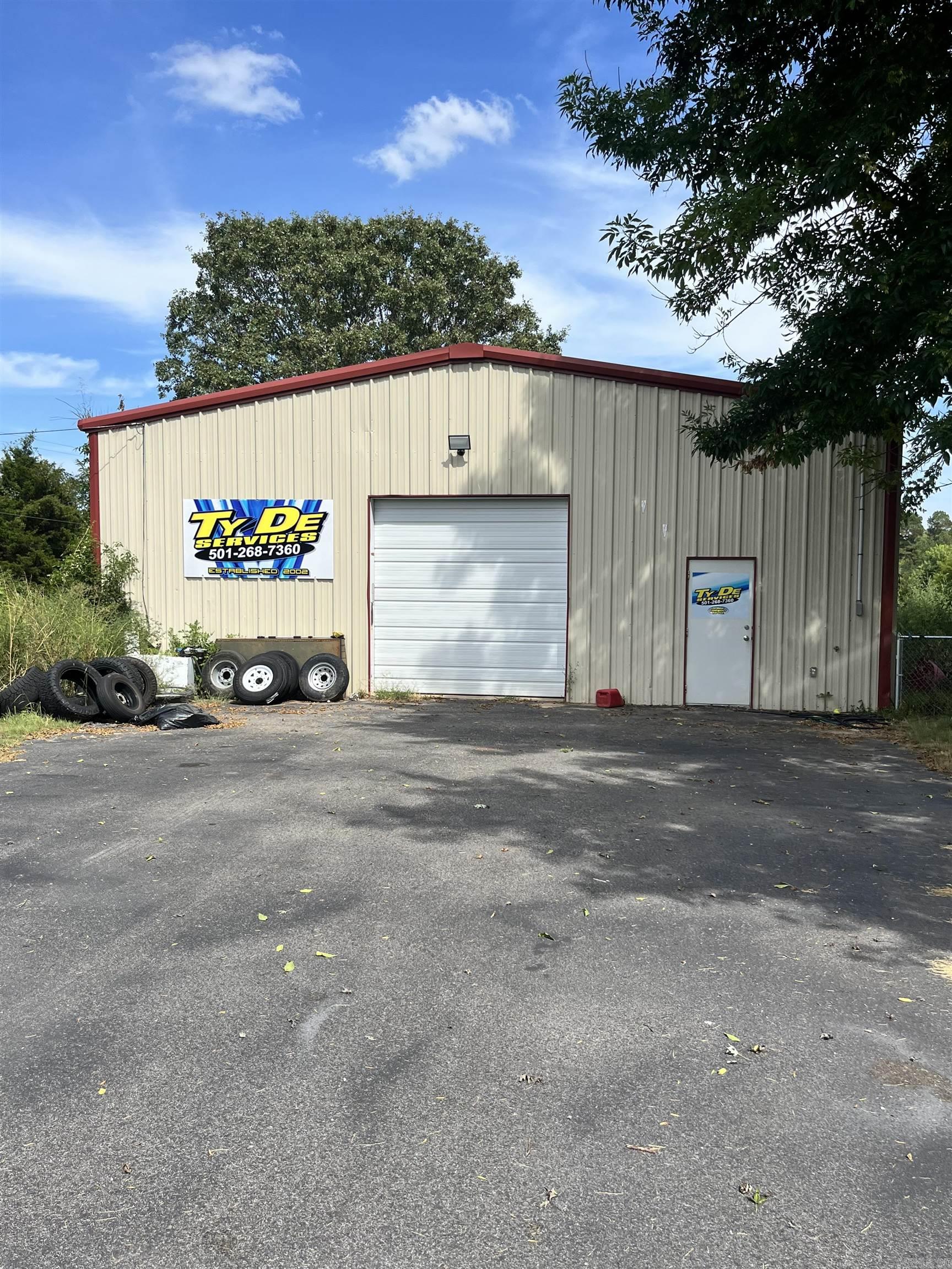 7569 Batesville Boulevard Pleasant Plains, AR 72568