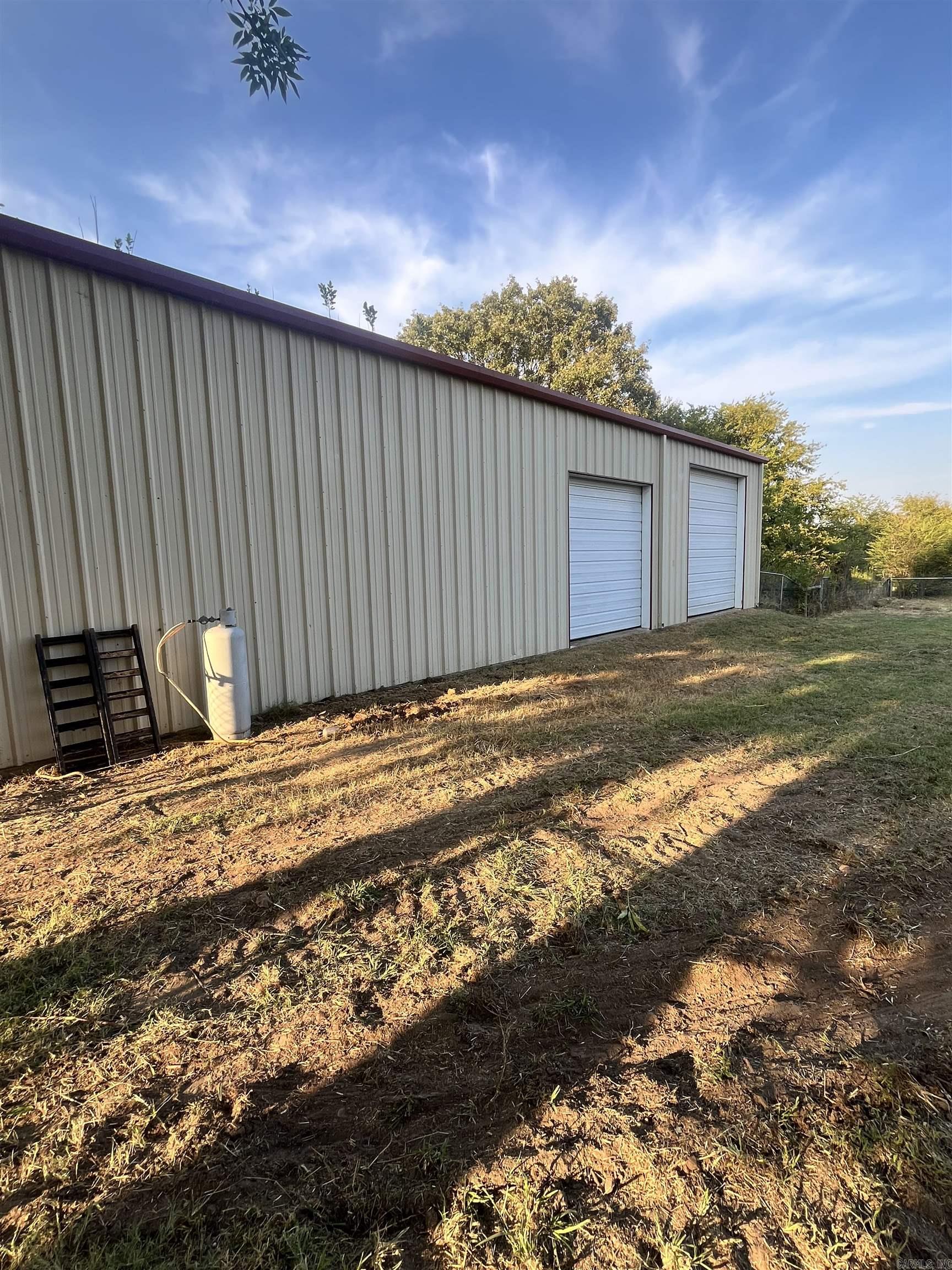 7569 Batesville Boulevard Pleasant Plains, AR 72568