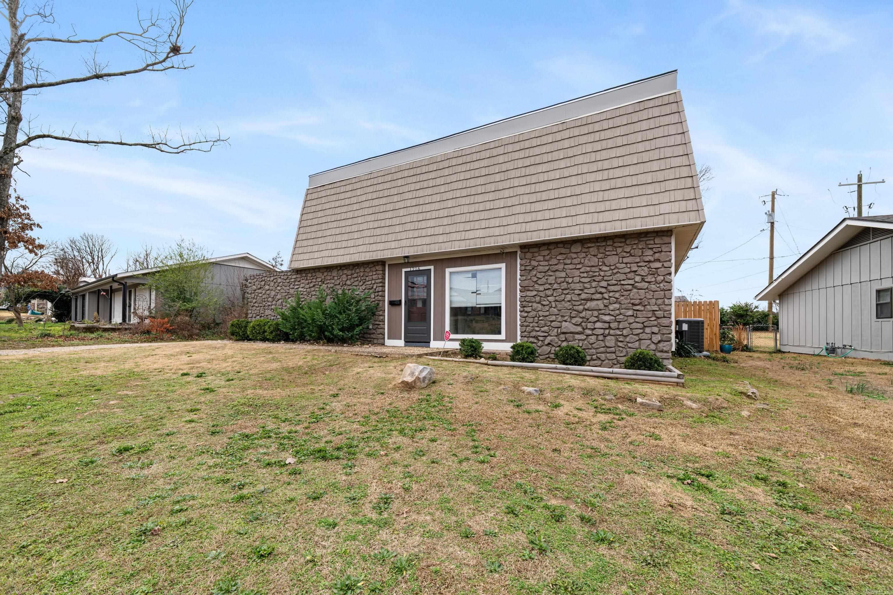 1216 Briar Creek  Little Rock, AR