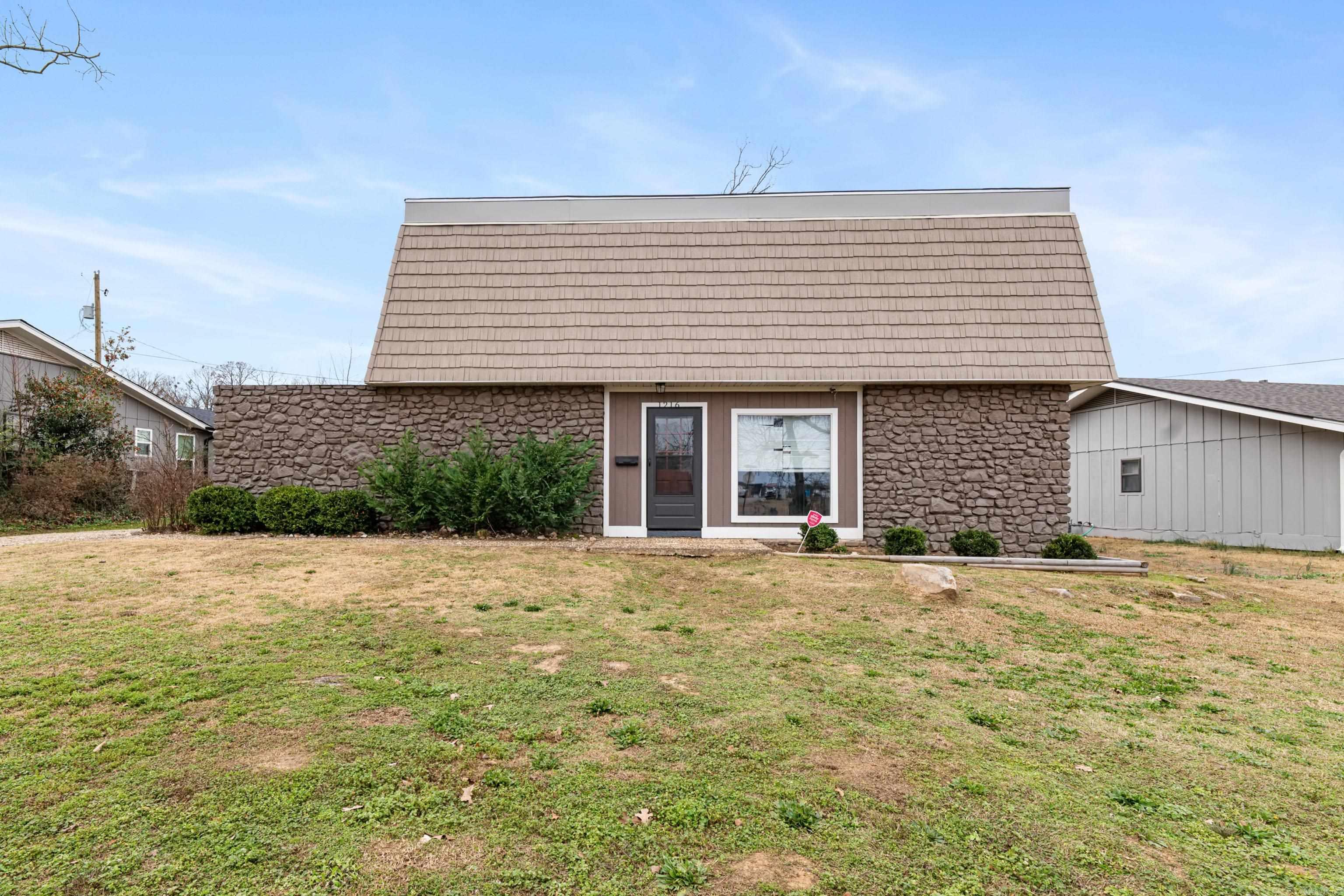 1216 Briar Creek  Little Rock, AR