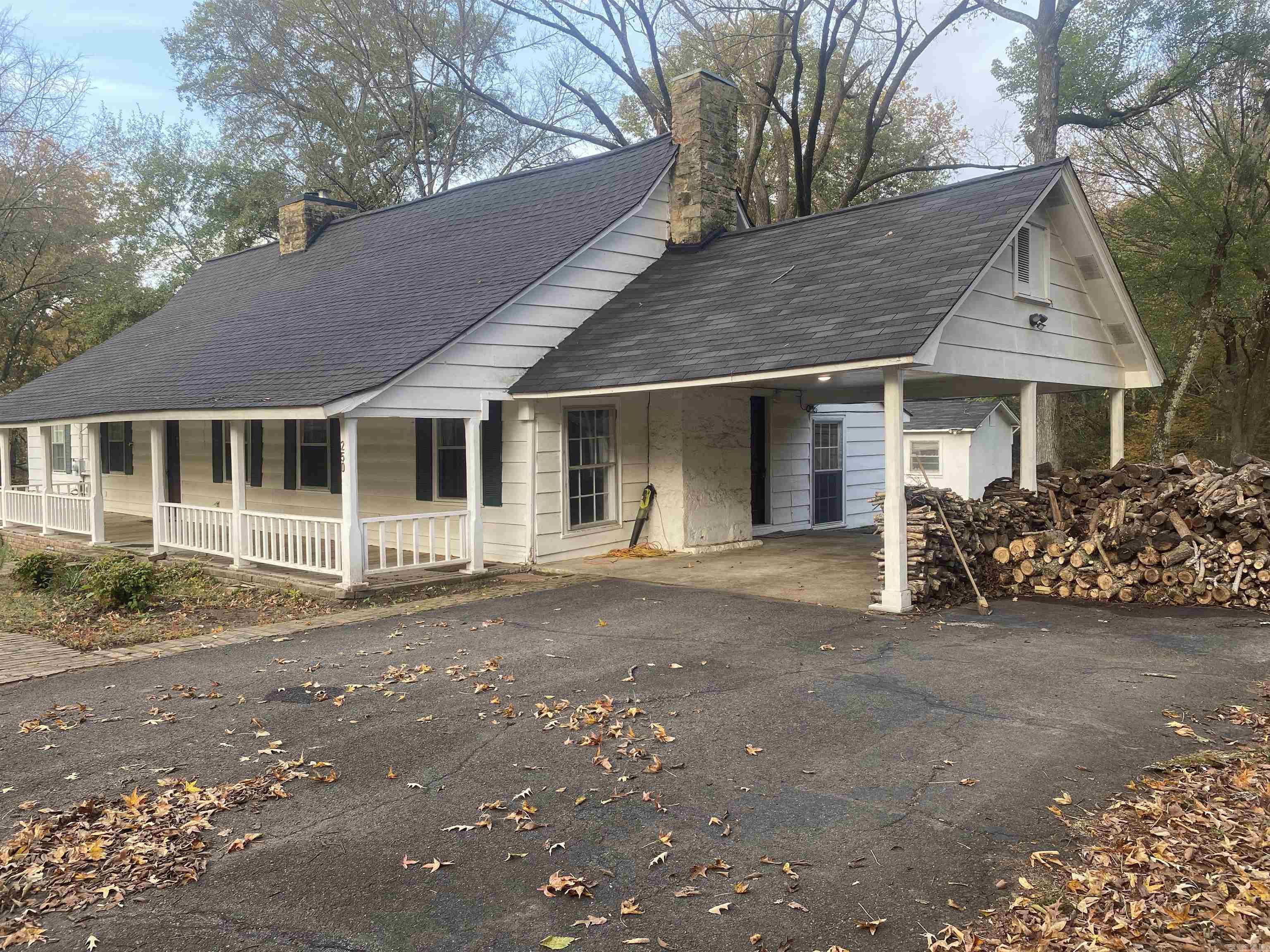 250 Jamestown  Desha, AR