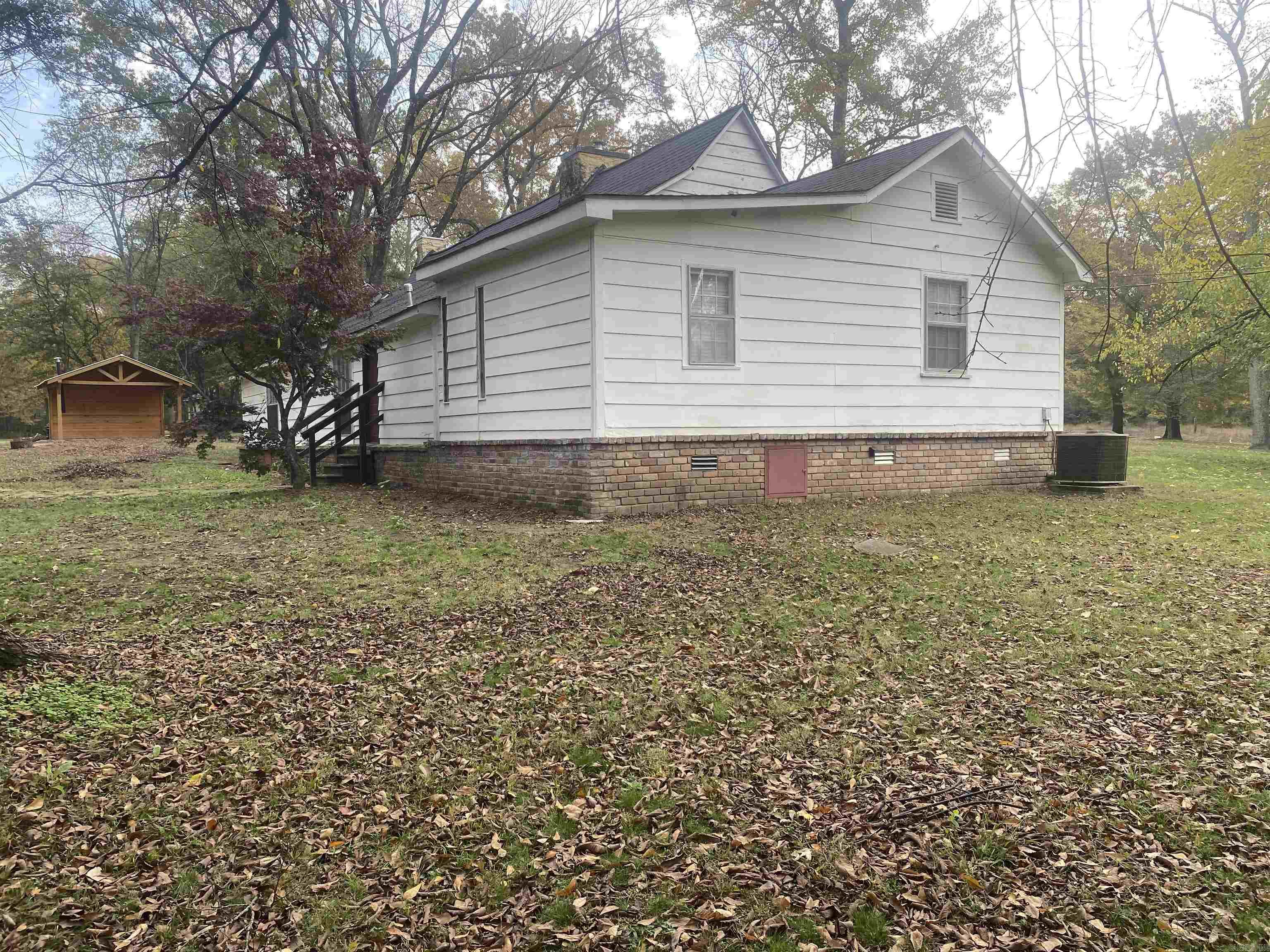 250 Jamestown  Desha, AR