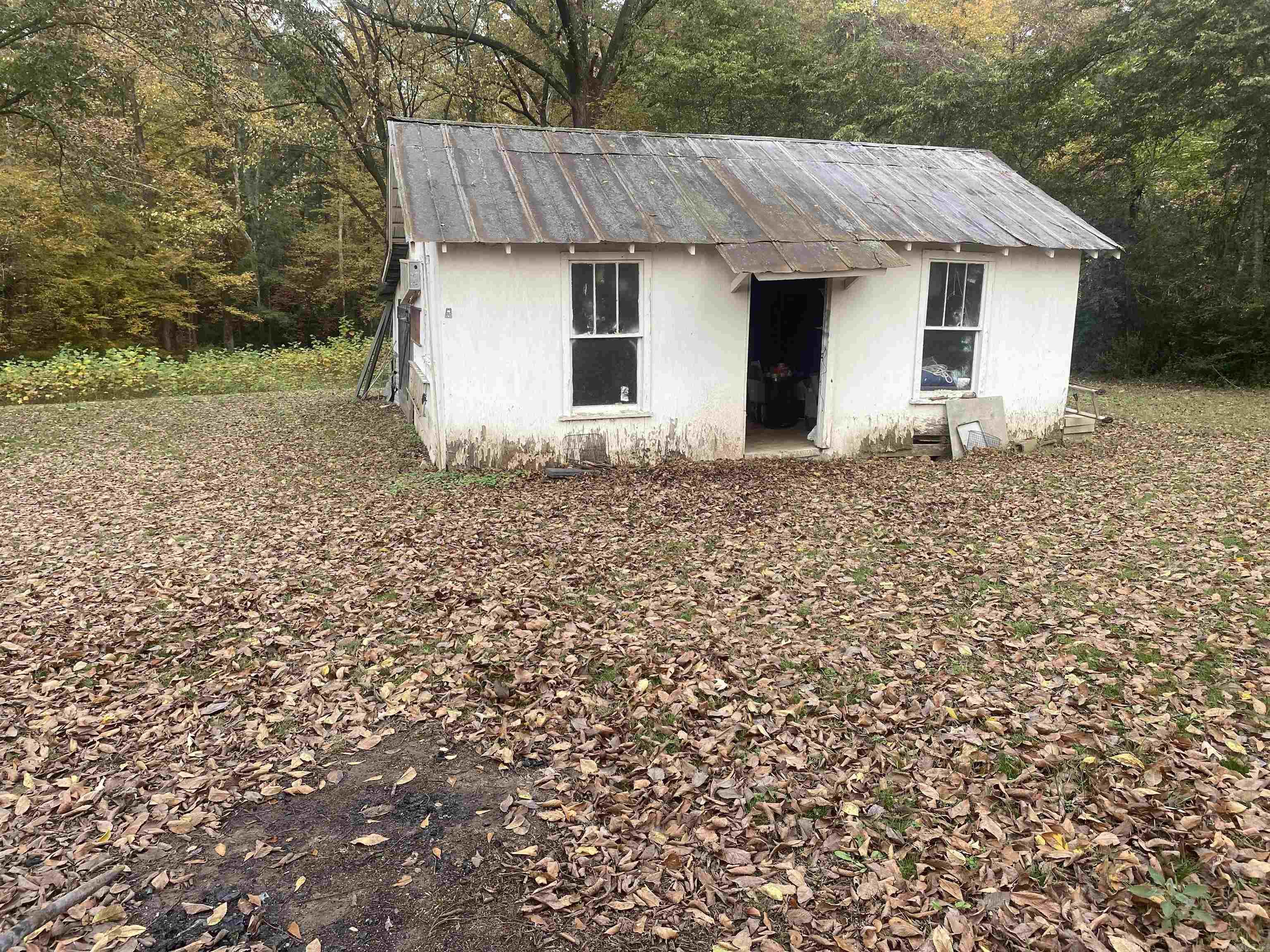 250 Jamestown  Desha, AR