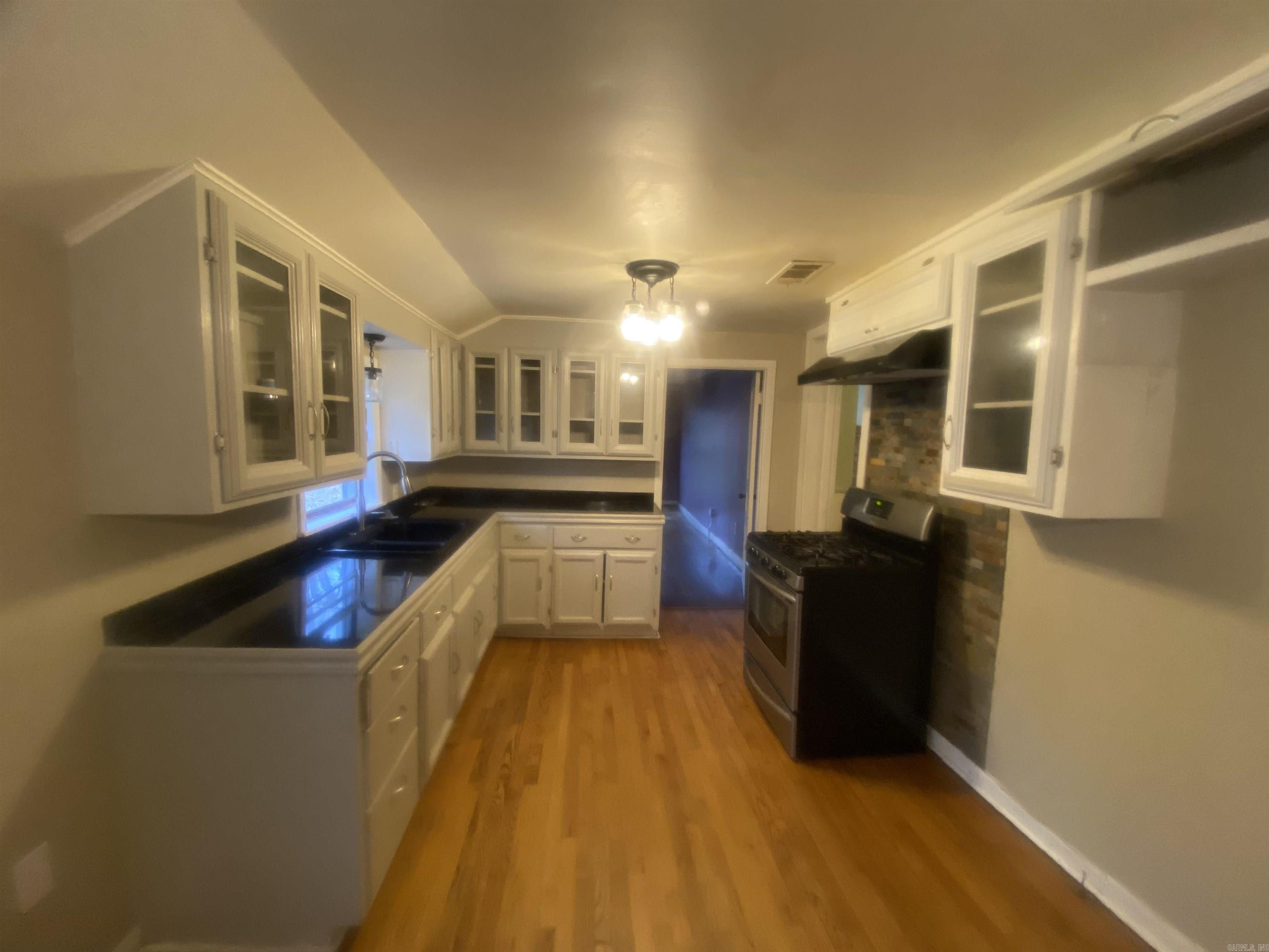 250 Jamestown  Desha, AR