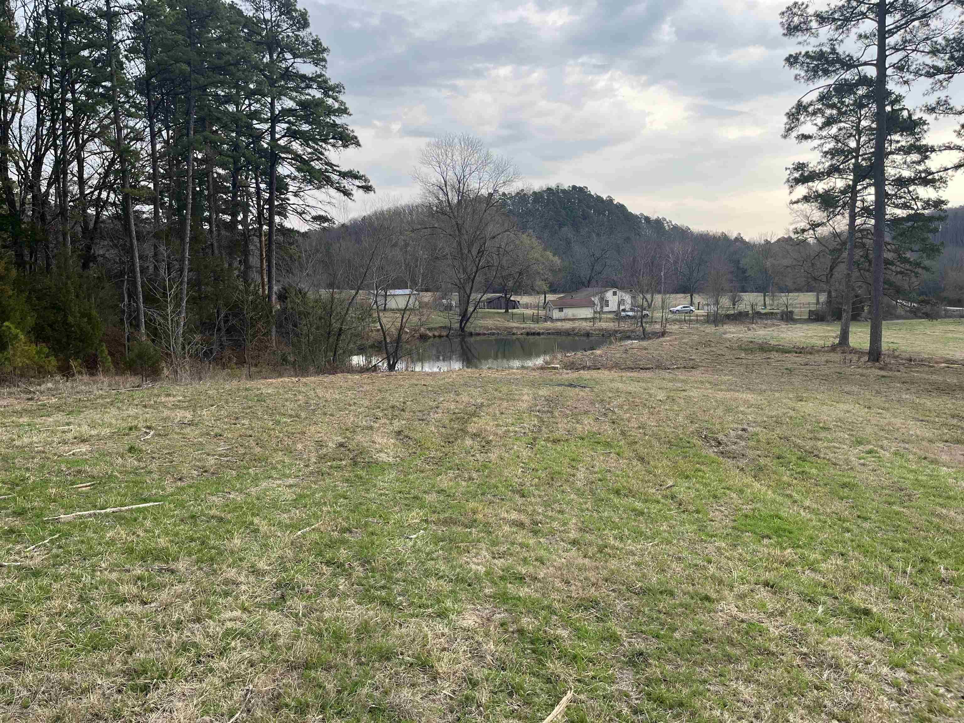 4 acres Mill Creek  Russellville, AR