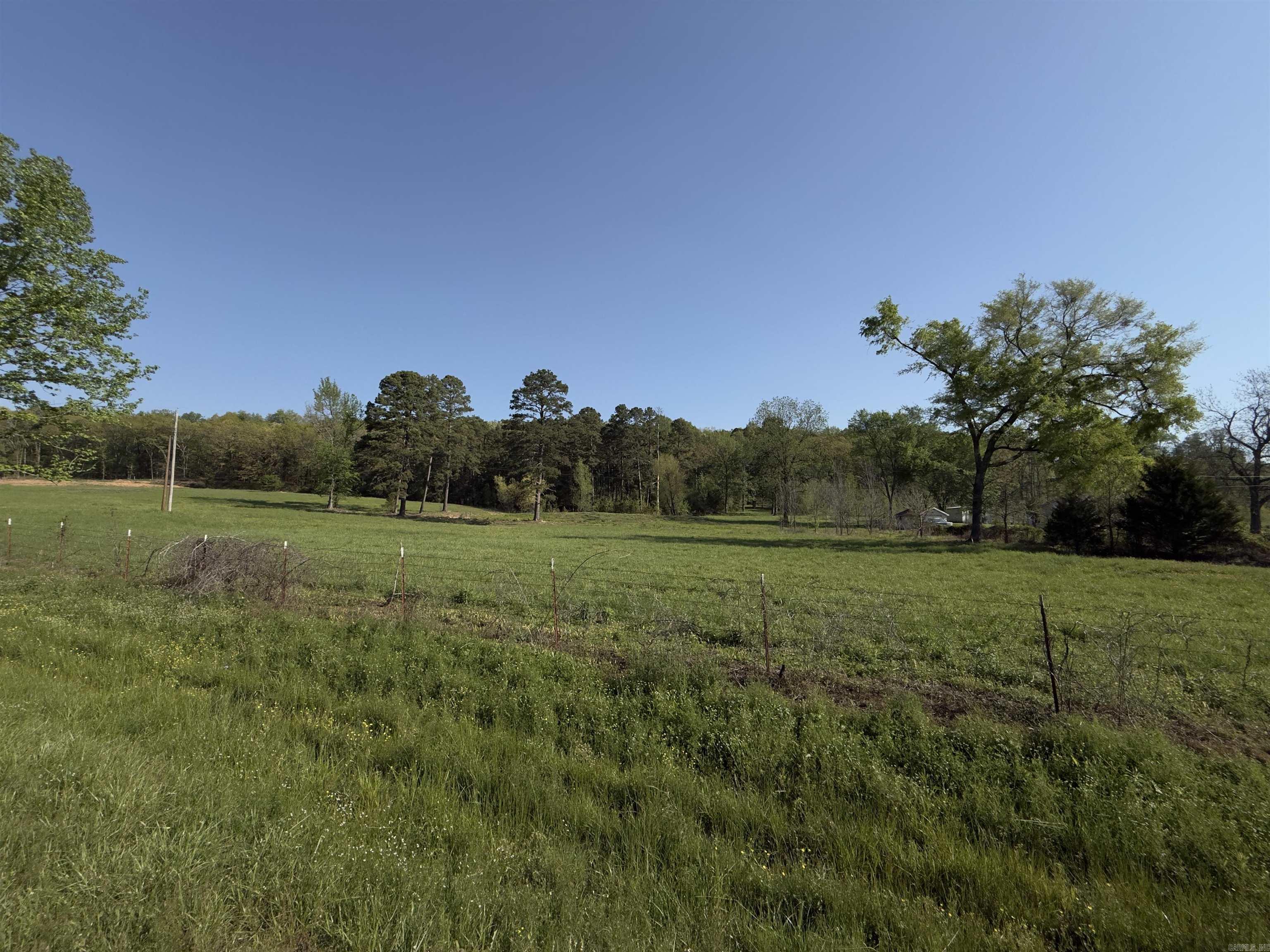 4 acres Mill Creek  Russellville, AR