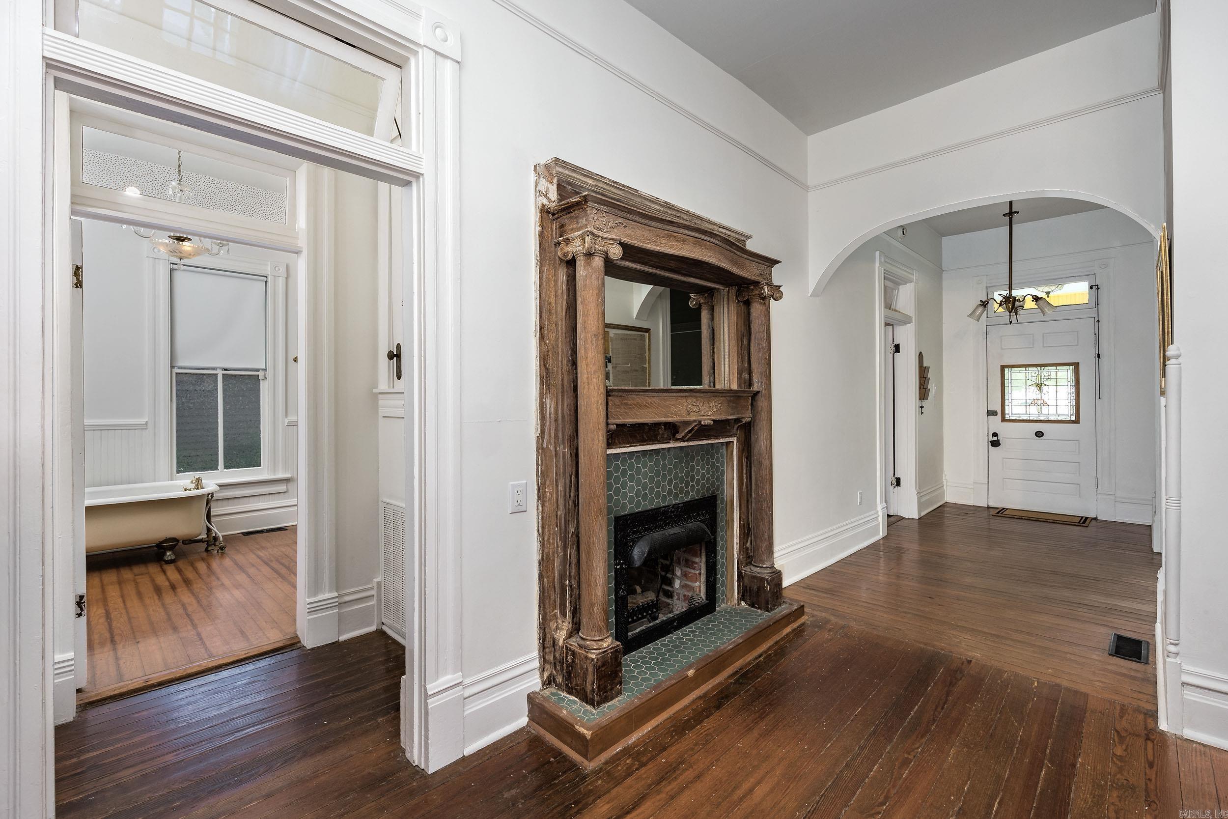 2403 S Arch St  Little Rock, AR