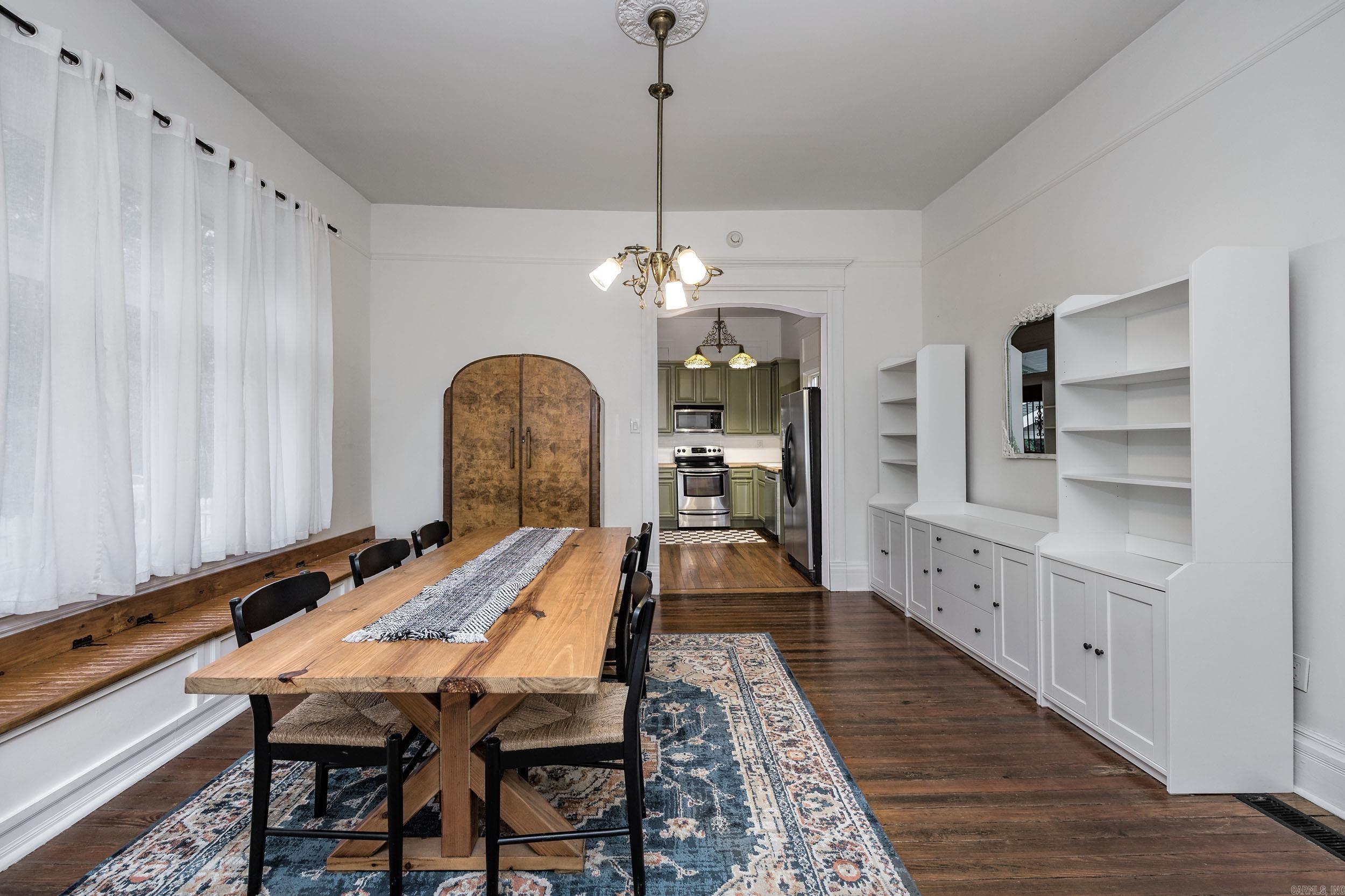 2403 S Arch St  Little Rock, AR