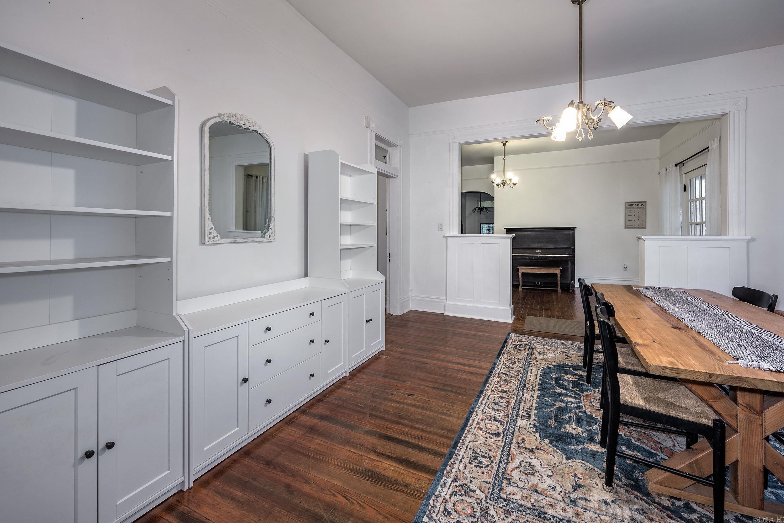 2403 S Arch St  Little Rock, AR